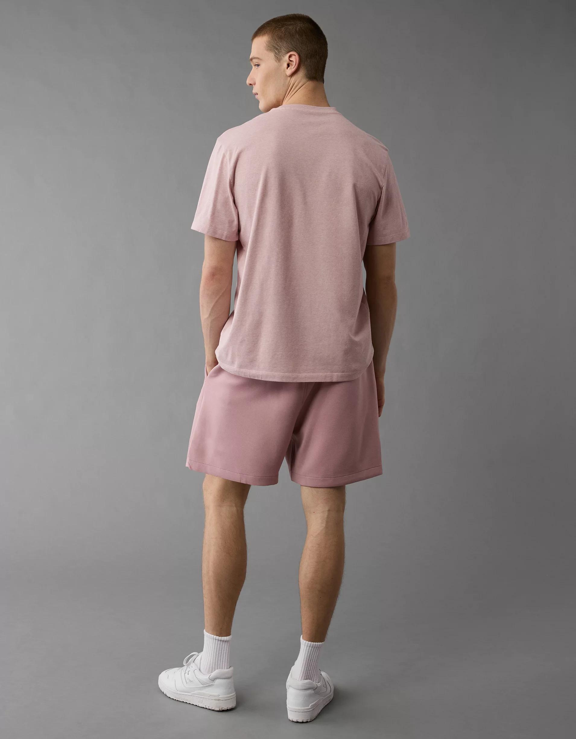 AE 24/7 Club T-Shirt Product Image