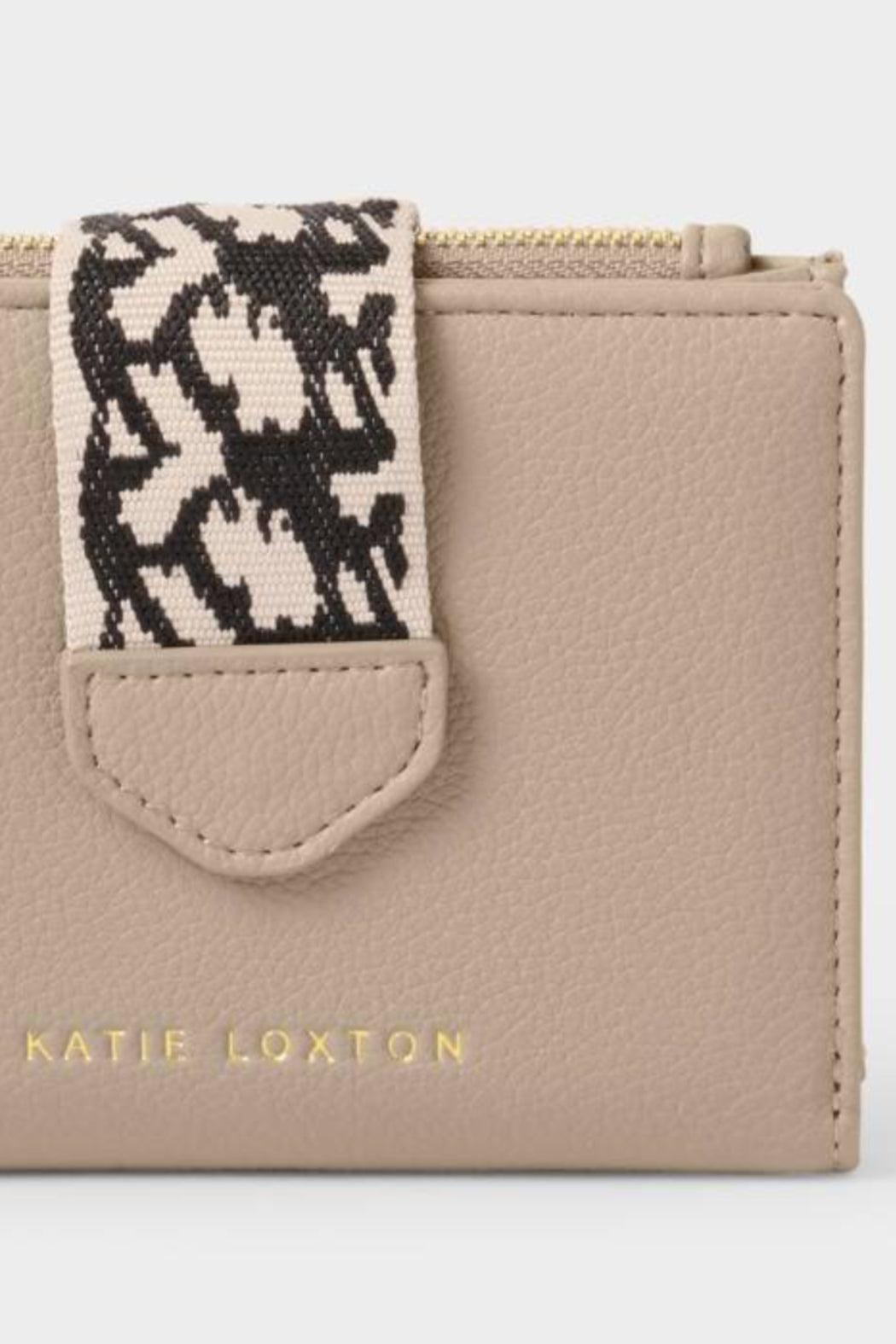 Hallie Purse Product Image