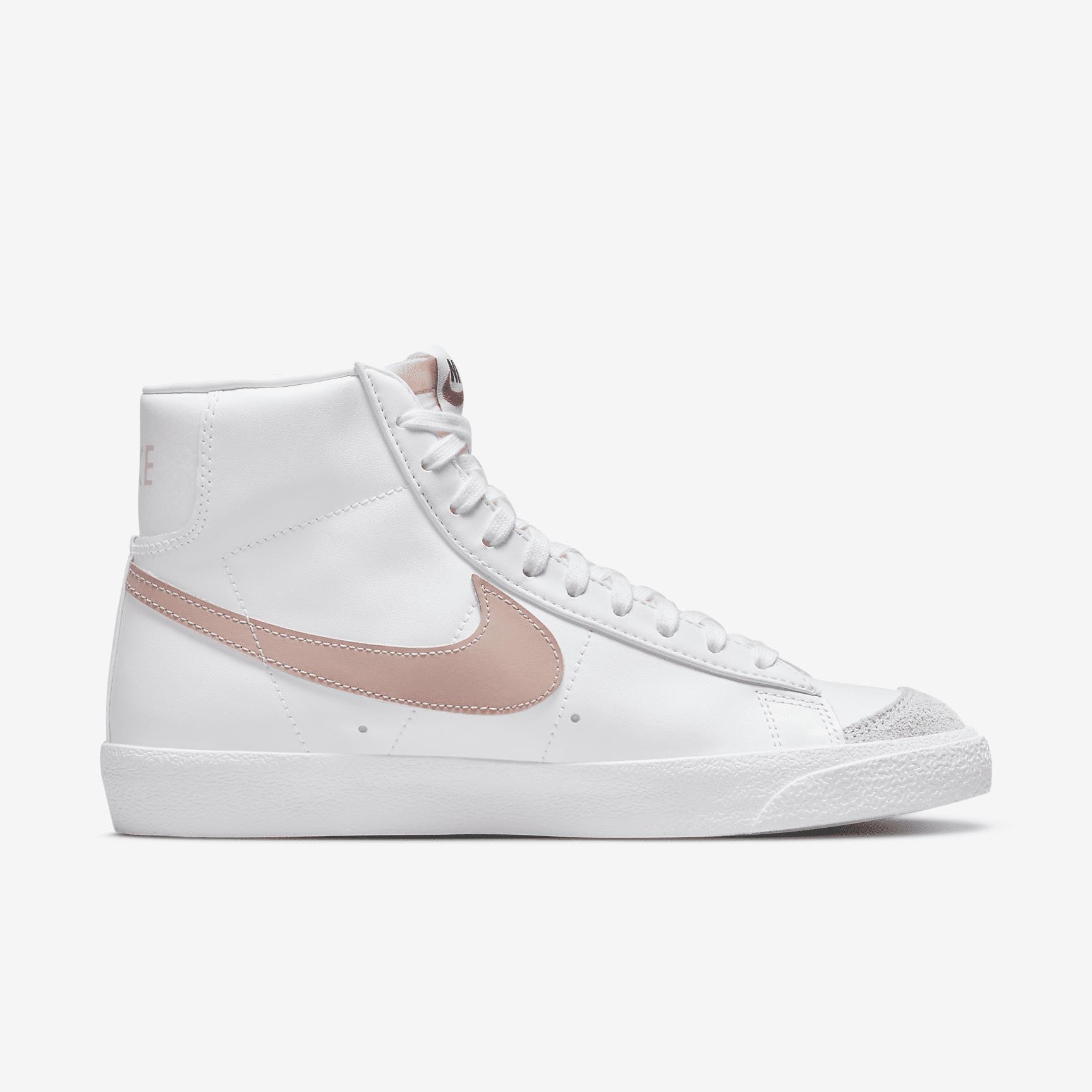 Nike Blazer Mid '77 Women's Shoes Product Image