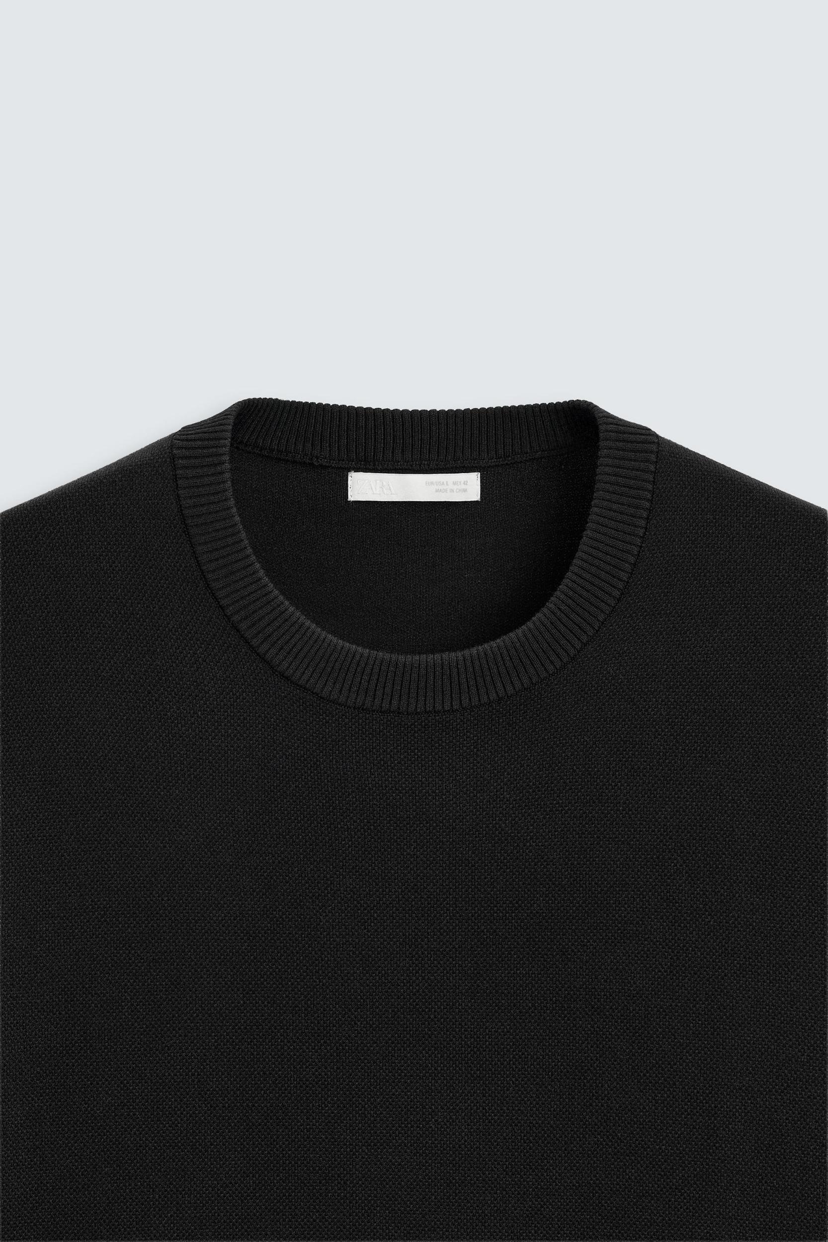 RELAXED FIT KNIT T-SHIRT Product Image