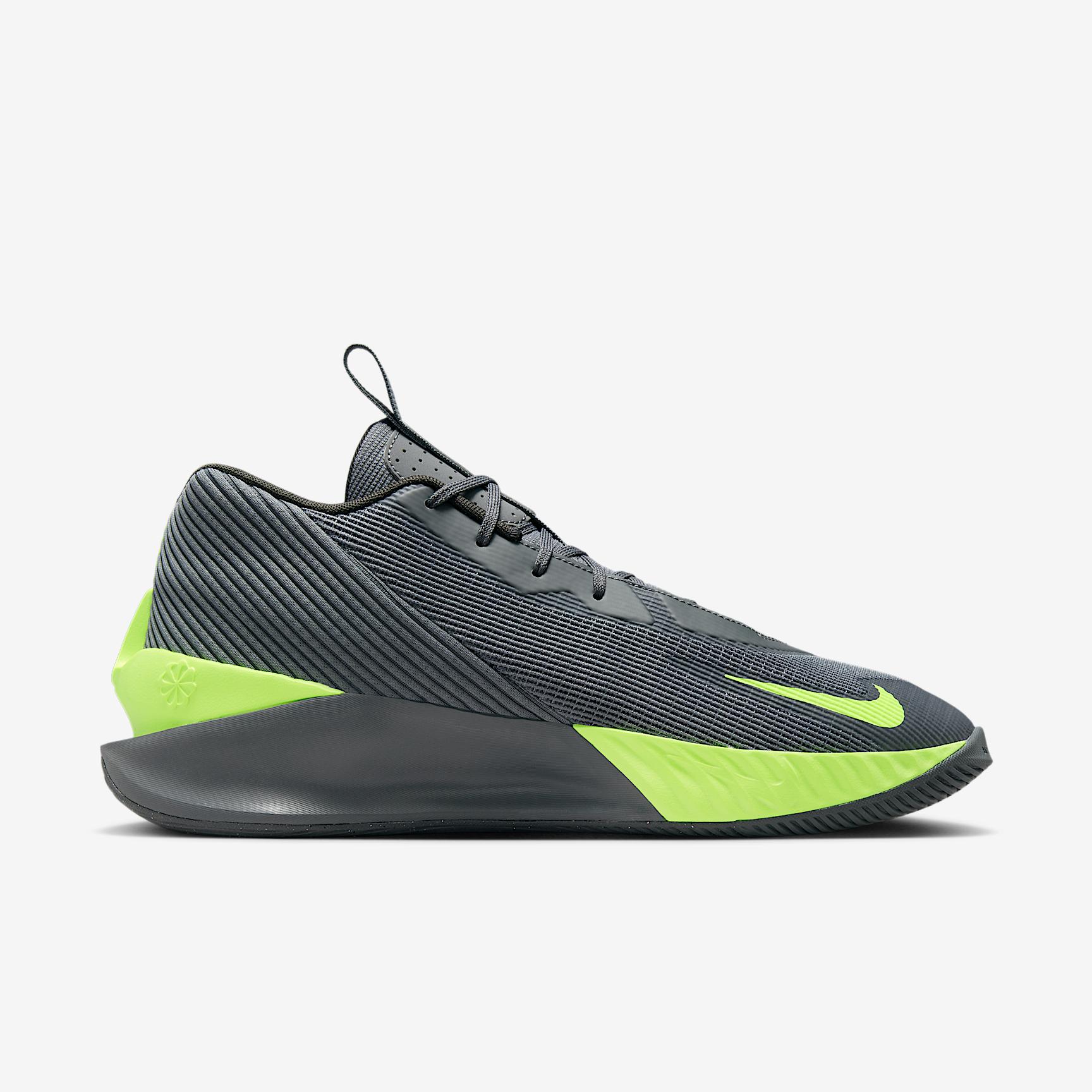 Nike Mens G.T. Jump Academy Basketball Shoes | FV5524-700 Product Image