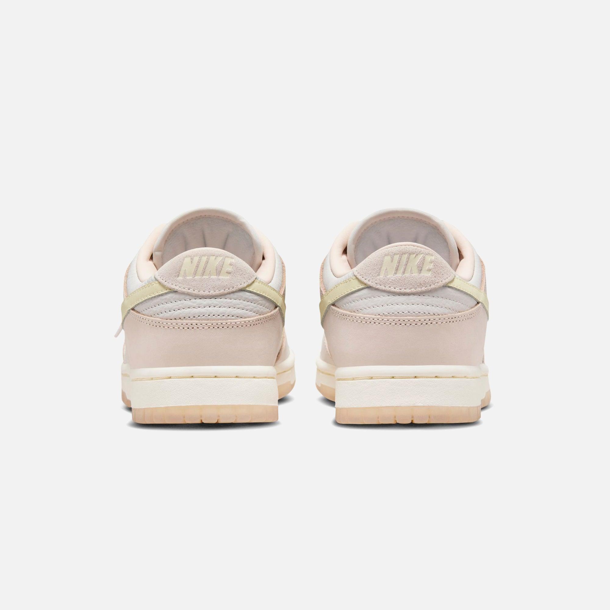 Nike WMNS Dunk Low PRM - Light Soft Pink / Coconut Milk Female Product Image