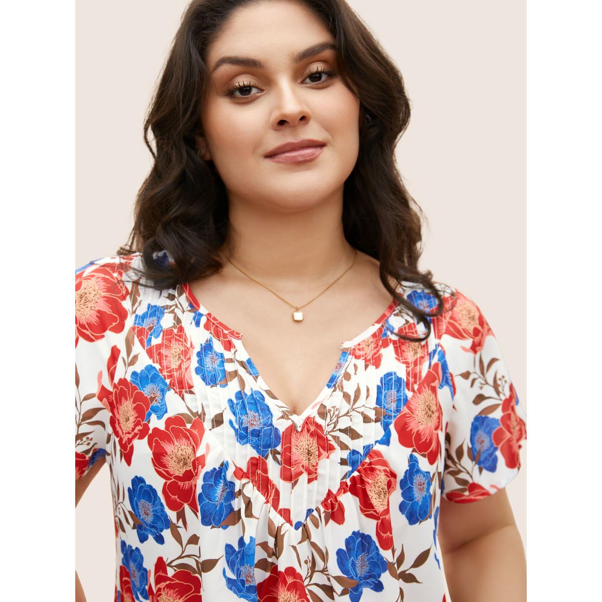 Plus Size Multicolor Floral Notched Collar Pleated Raglan Sleeve Blouse Women Elegant Short sleeve Notched collar Everyday Blouses BloomChic 14-16/1X Product Image