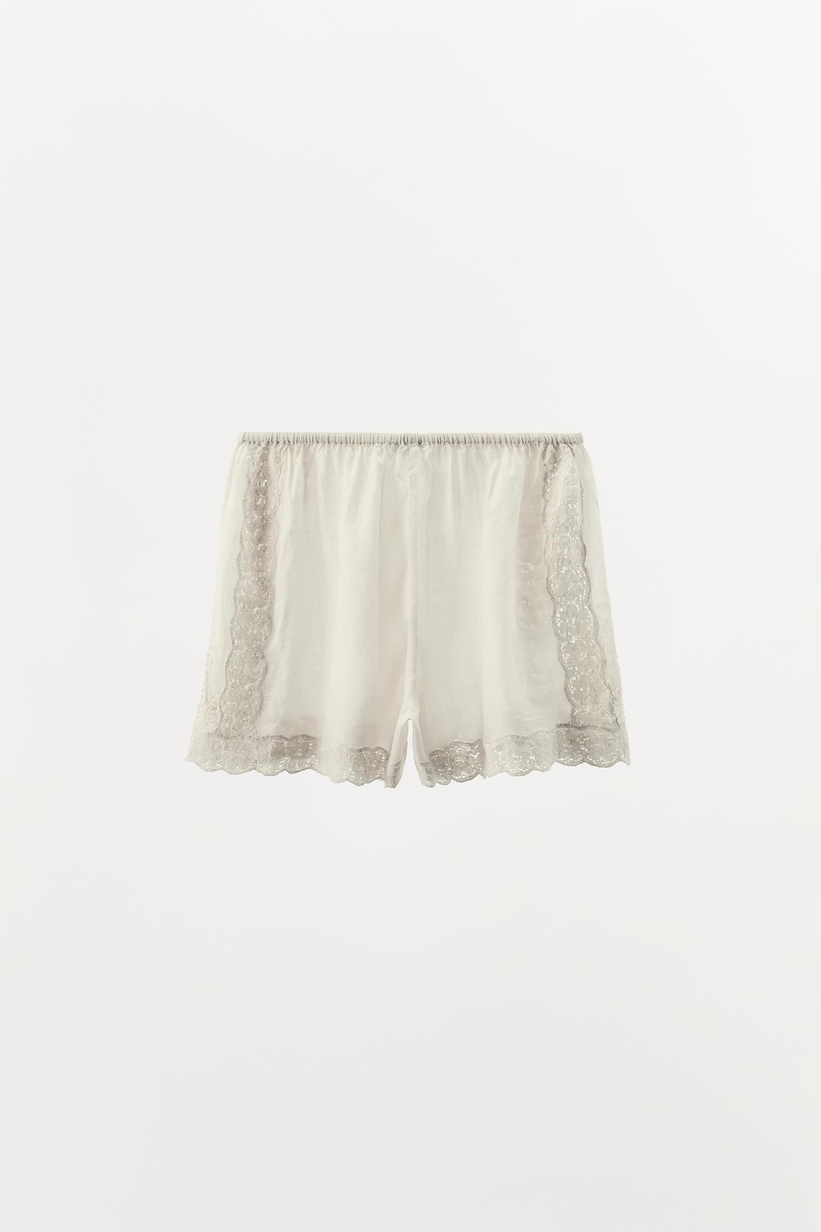 EMBROIDERED BEADED SHORTS Product Image