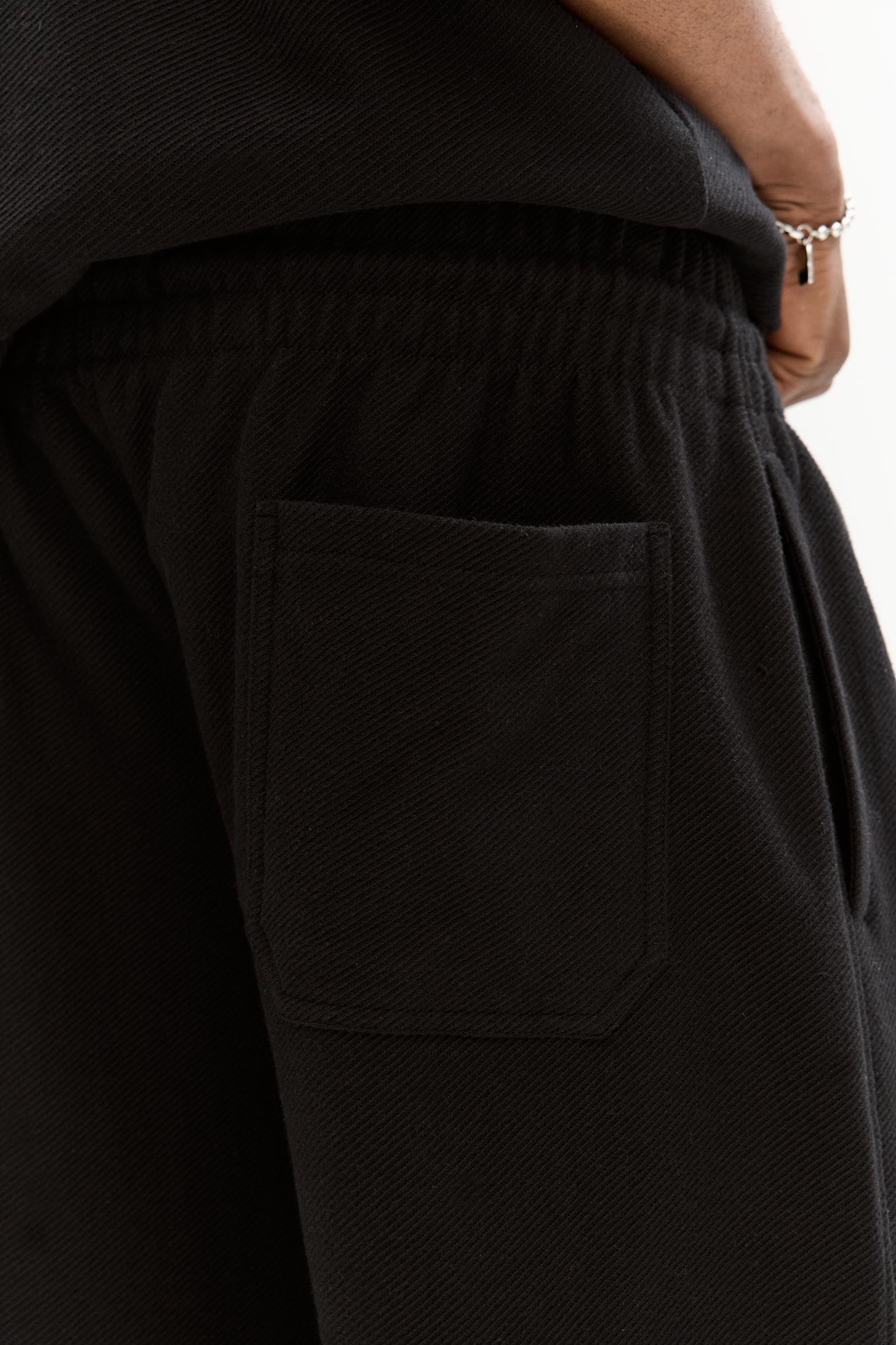 Diagonal textured Bermuda short sweatpants Product Image