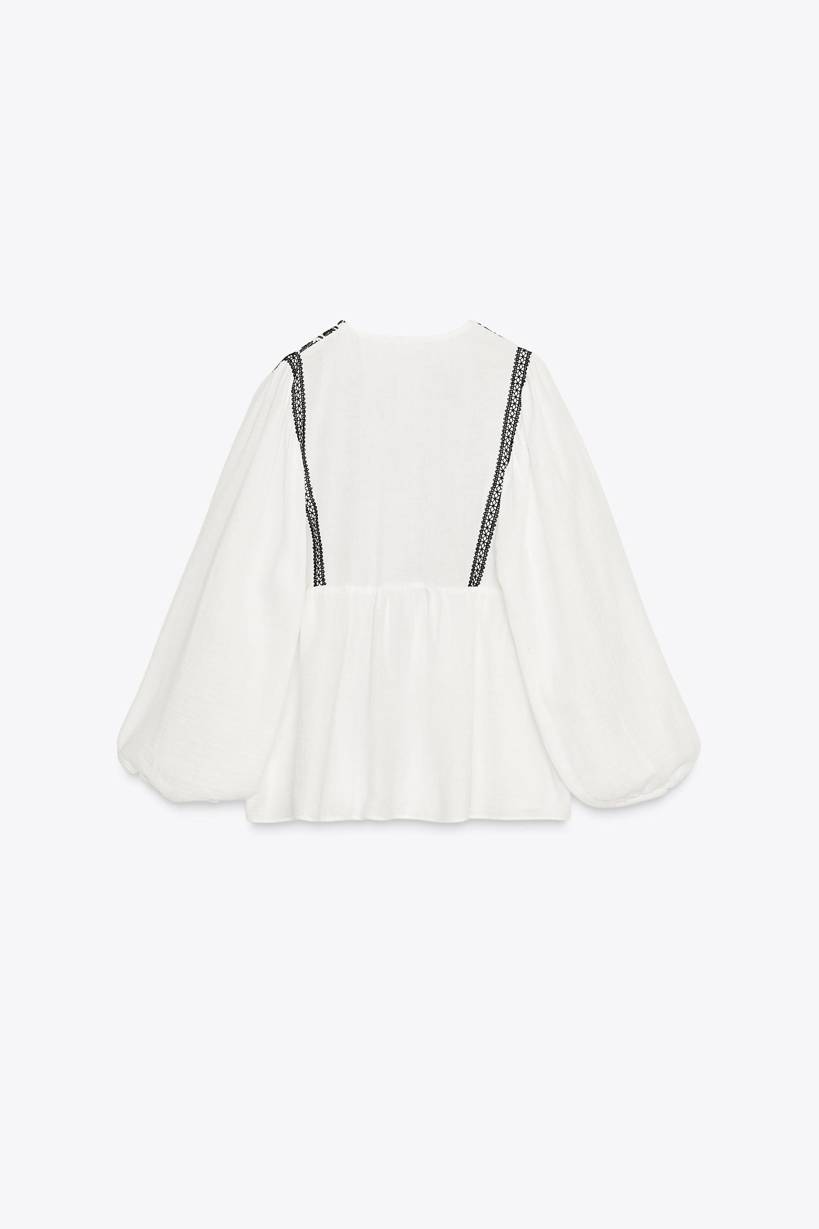 CONTRAST EMBROIDERY JACKET Product Image