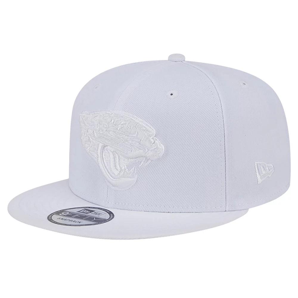 Men's New Era Jacksonville Jaguars Main White on White 9FIFTY Snapback Hat Product Image