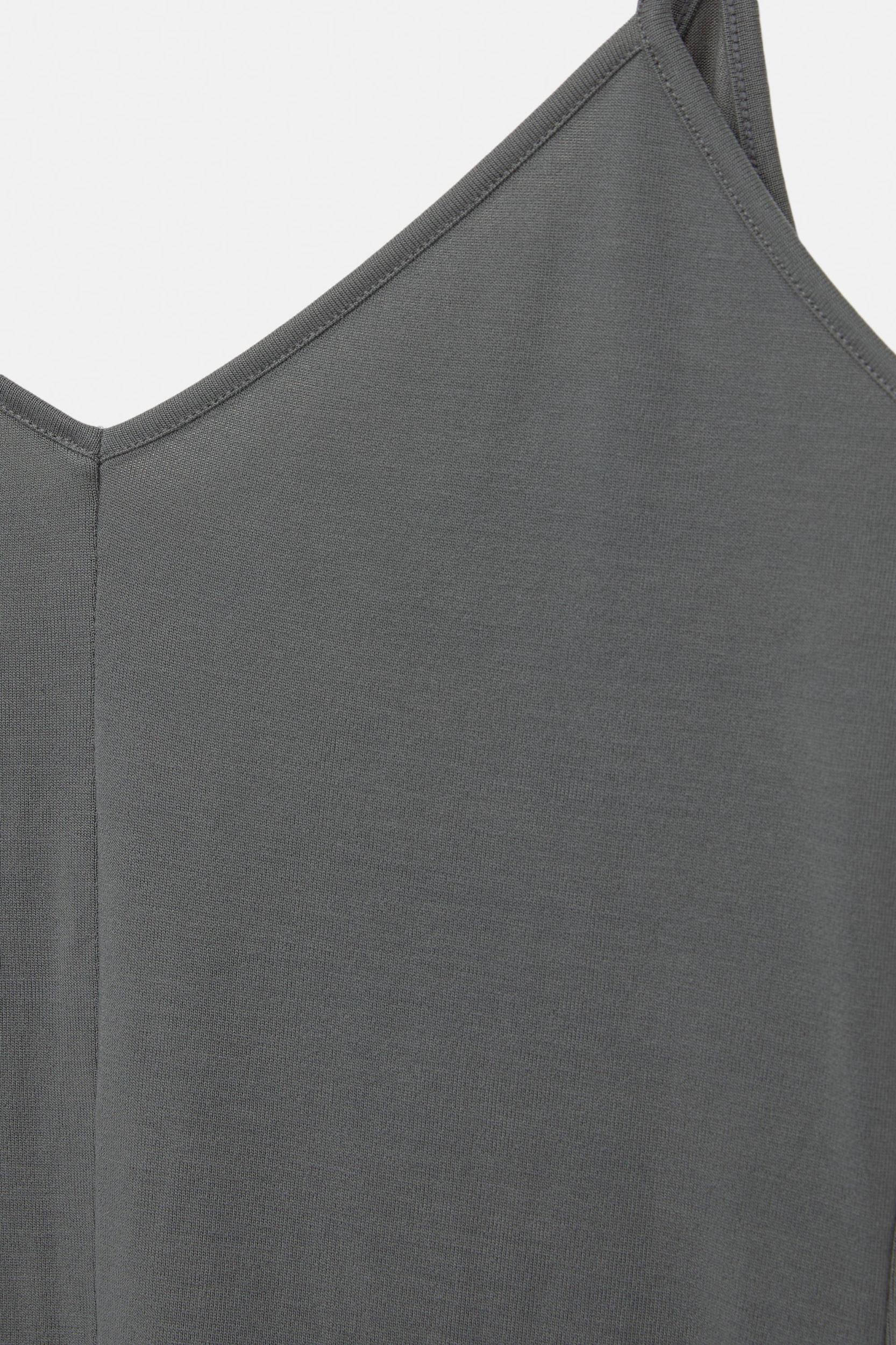 Flowing strappy midi dress Product Image