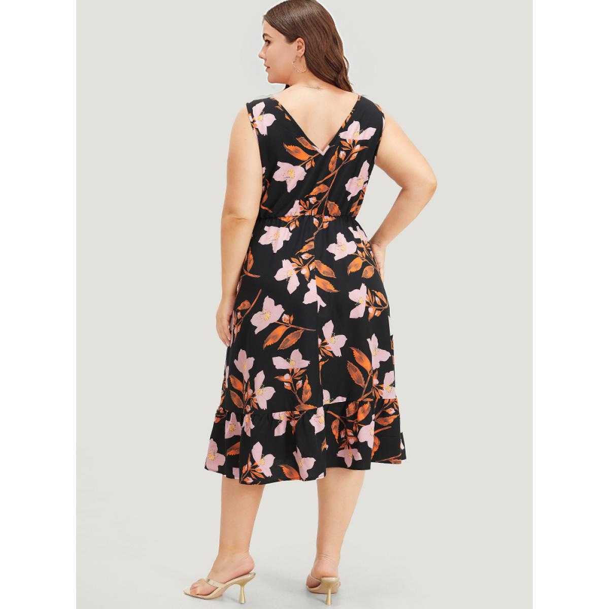 Plus Size Floral Print Pocket V Neck Elastic Waist Sleeveless Dress Black Women Elegant Elastic Waist V-neck Sleeveless Curvy Midi Dress BloomChic 12/L Product Image