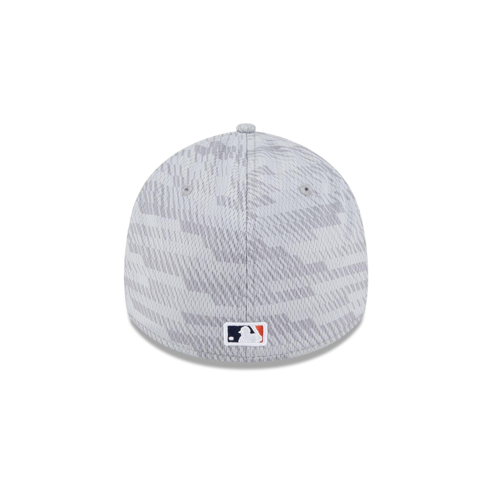 Houston Astros 2025 Clubhouse Gray 39THIRTY Stretch Fit Male Product Image