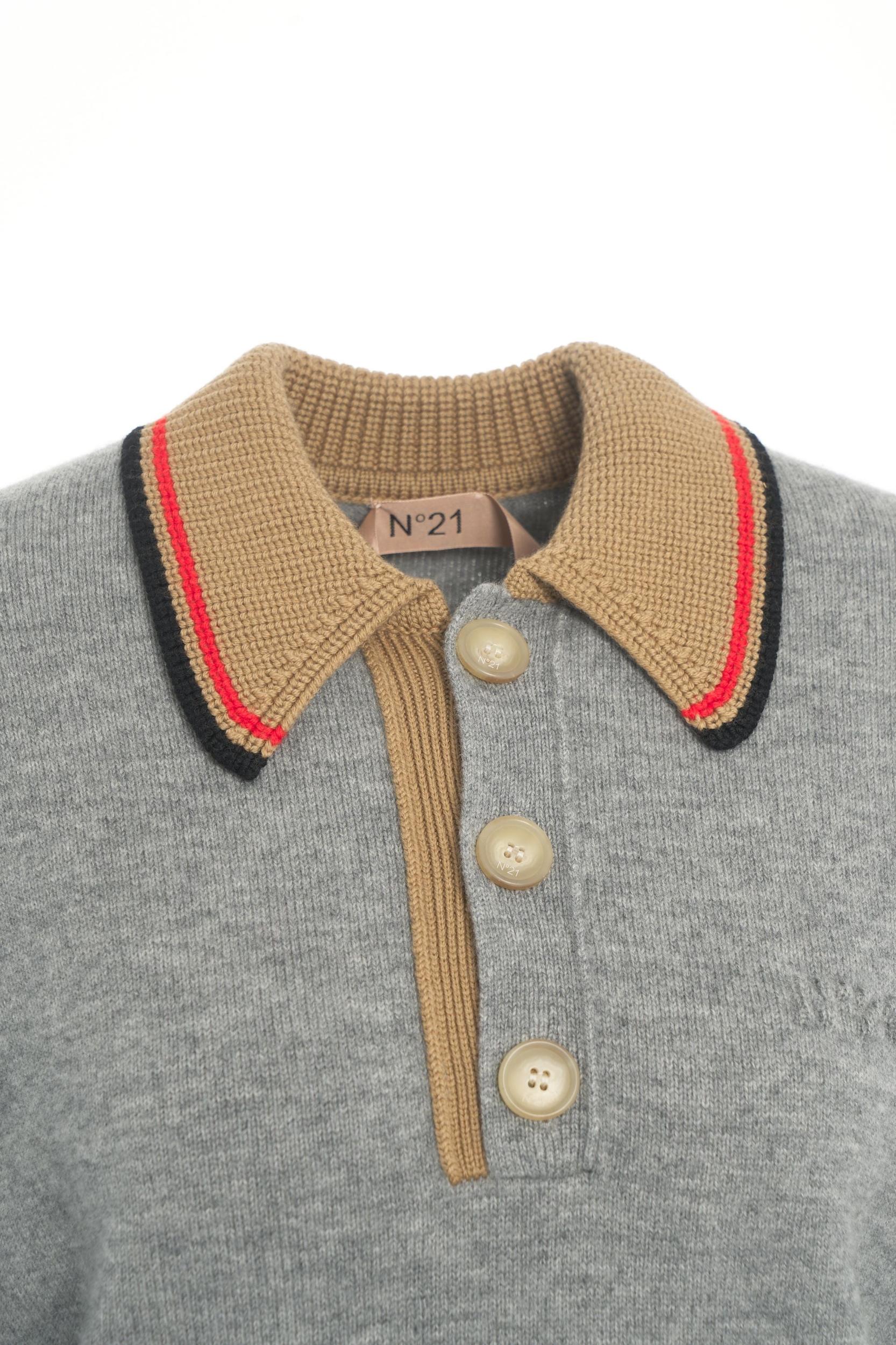 Polo Collar Pullover Product Image