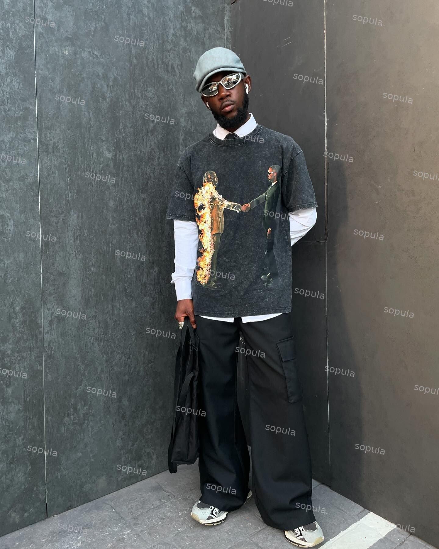 Retro Fashion Heartless Graphic Acid Washed Short Sleeve T-Shirt Product Image