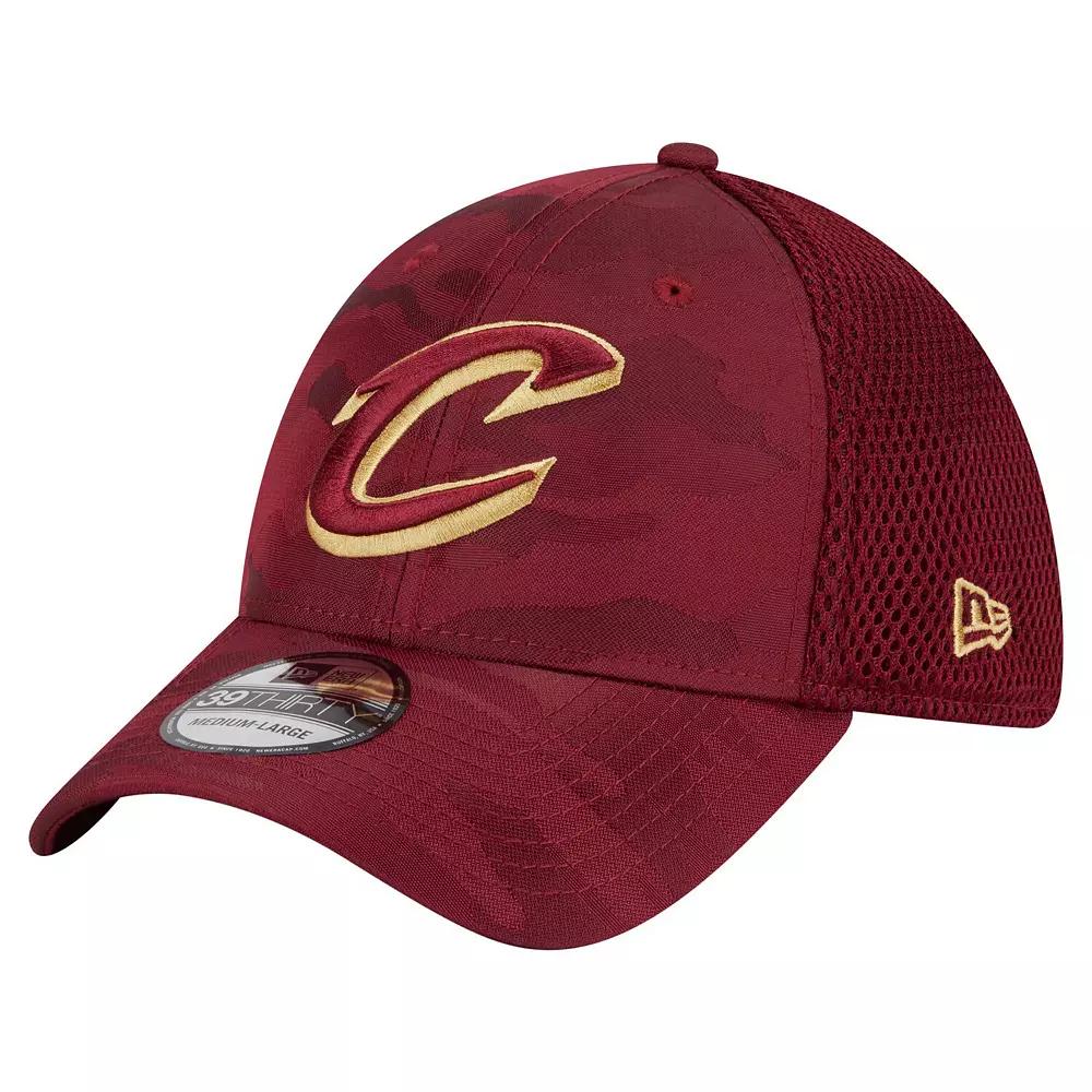 Men's New Era  Wine Cleveland Cavaliers Subtle Camo 39THIRTY Flex Hat, Size: Large/XL, Team Product Image