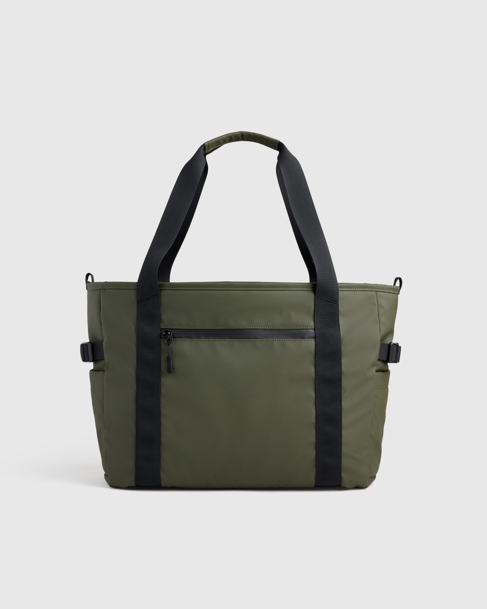 Quince | Men's Weatherproof Utility Tote Recycled Polyester Product Image