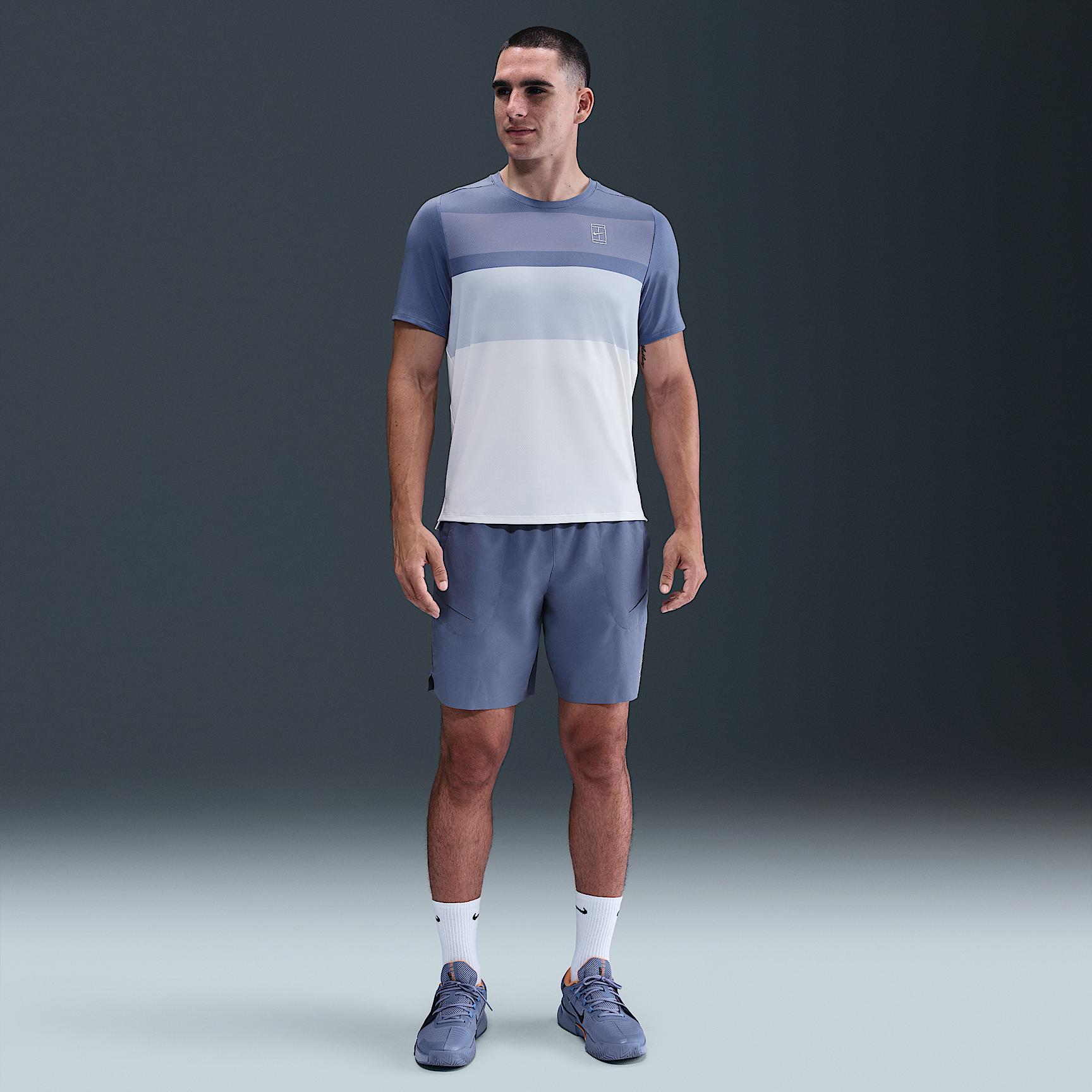 NikeCourt Advantage Men's Tennis Top Product Image