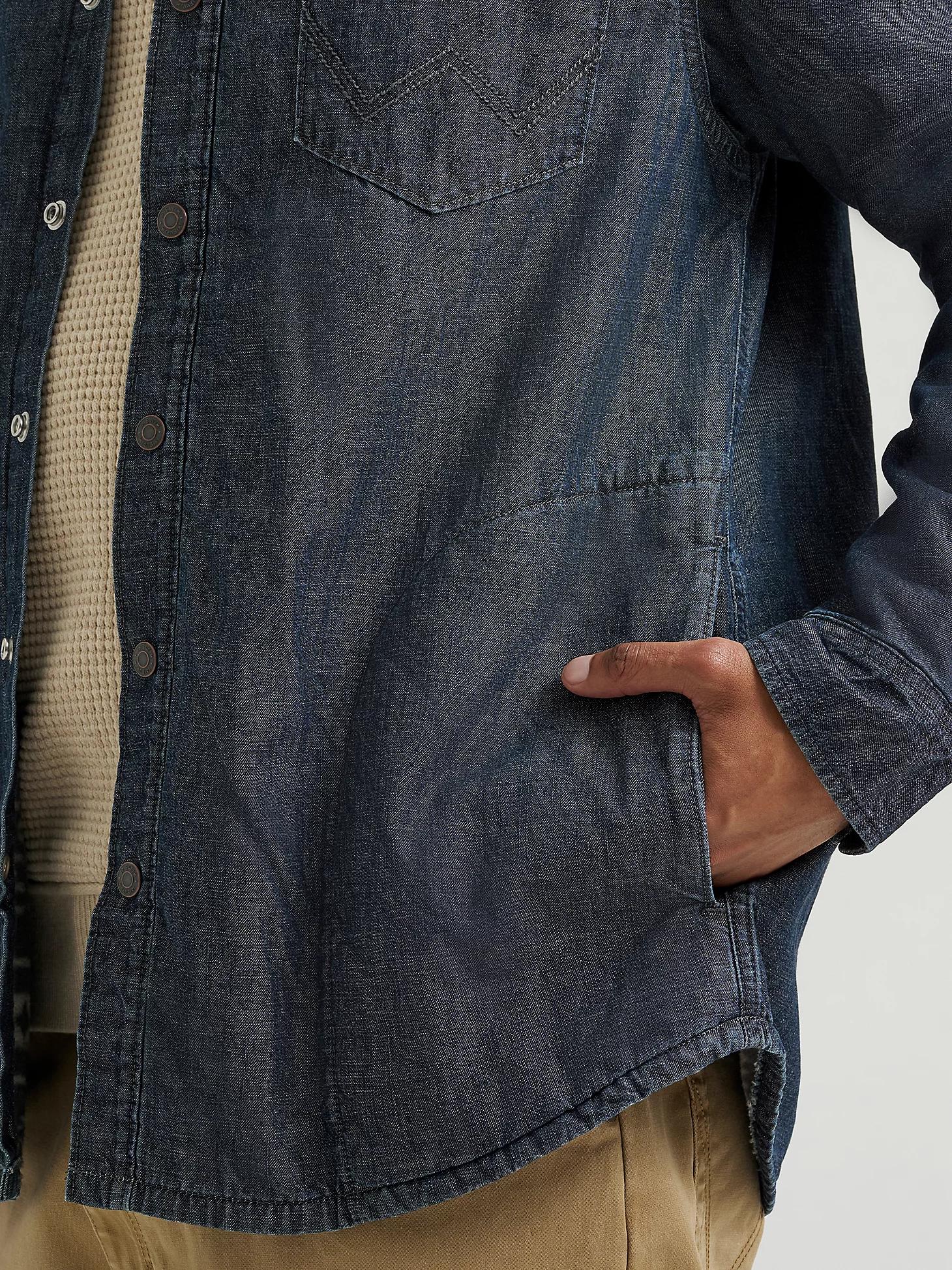 Men's Printed Fleece Lined Denim Shirt in Gravel Wash Product Image