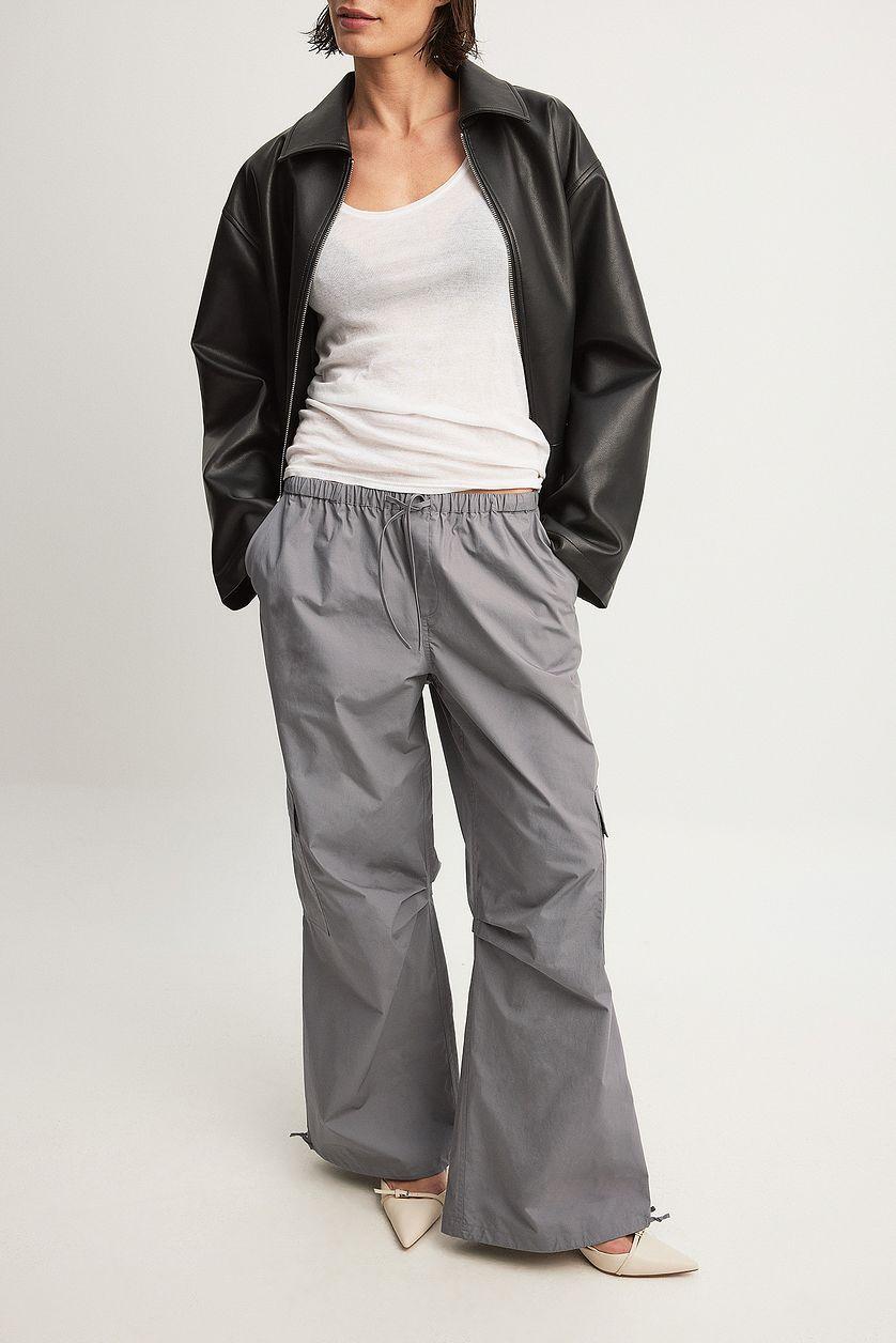 Drawstring Loose Mid Waist Cargo Pants Product Image