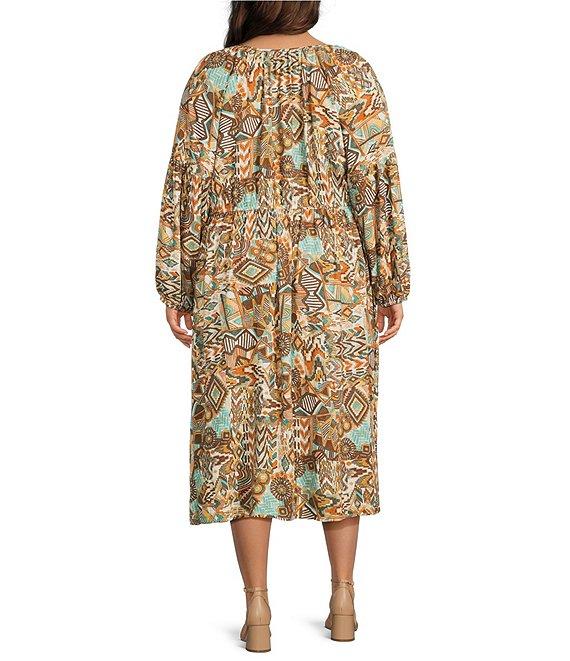 Nurture Plus Printed V-Neck 3/4 Sleeve Midi Dress Product Image