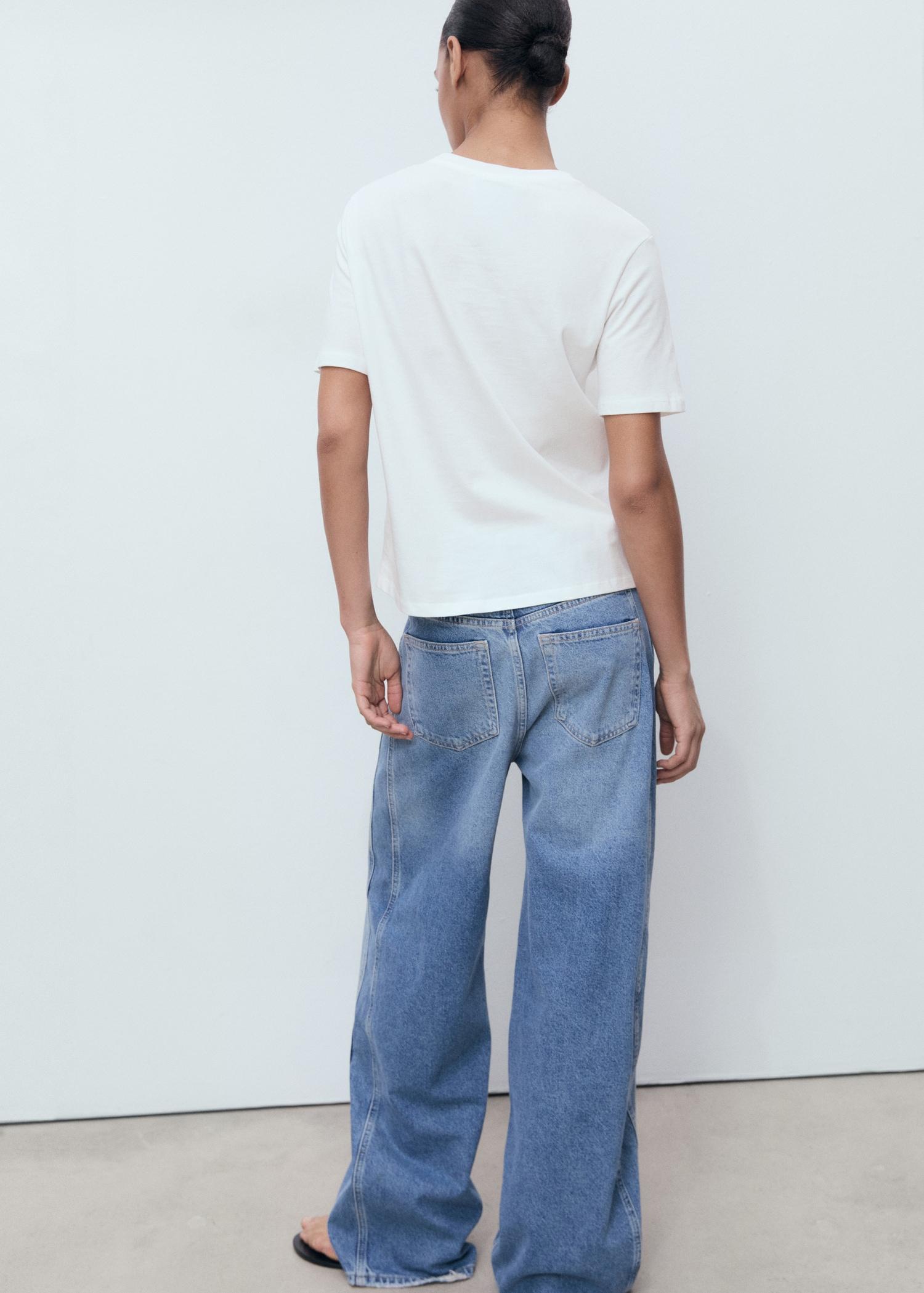 Short-sleeved t-shirt with crochet pocket - Women | MANGO USA Product Image