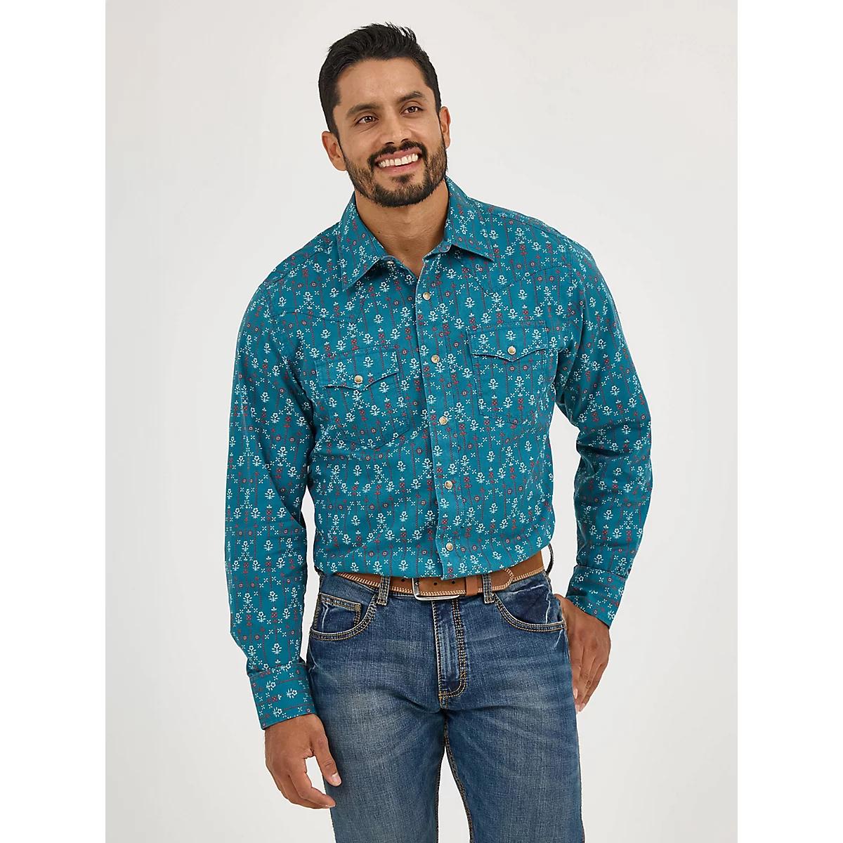Men's Wrangler® Retro® Premium Long Sleeve Western Snap Printed Shirt in Floral T Product Image