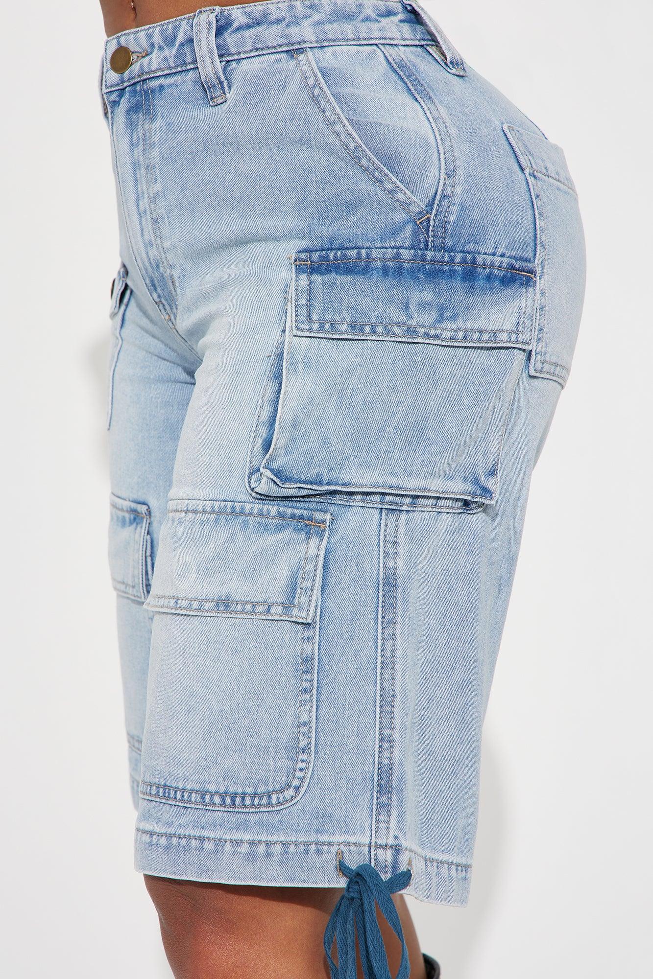 Kent Cargo Denim Shorts - Medium Wash Product Image