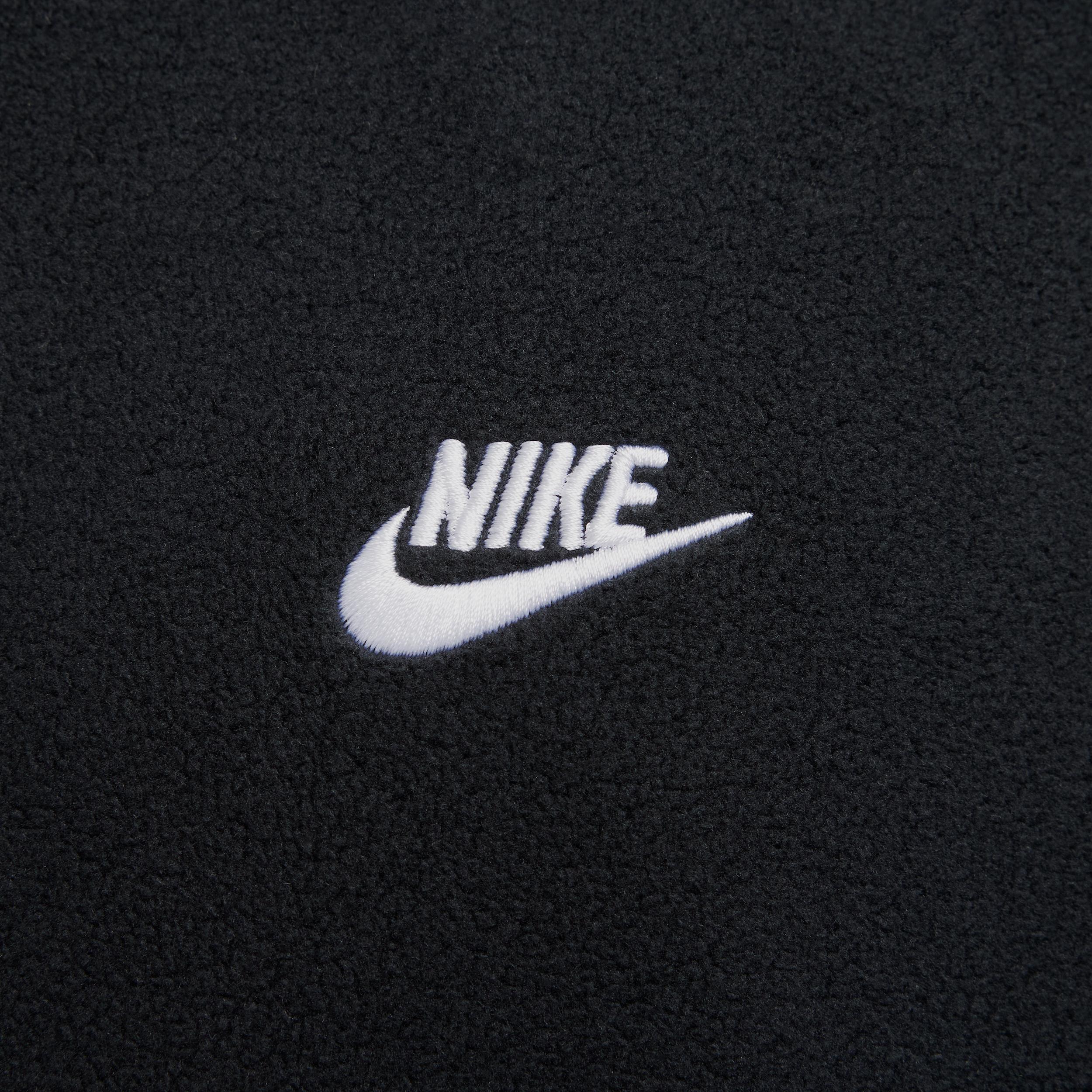 Nike Men's Club Winterized Pullover Hoodie Product Image