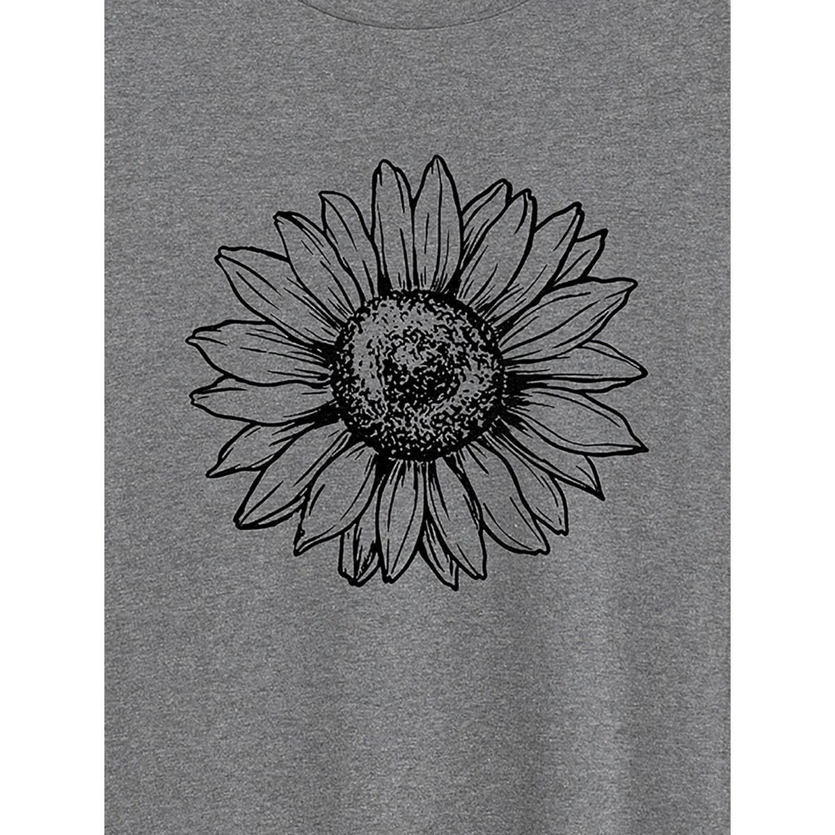 Plus Size Sunkissed Sunflower Round Neck T-Shirt DarkGray Women Non Natural Flowers Round Neck Everyday-Casual T-shirts BloomChic 26/4X Product Image