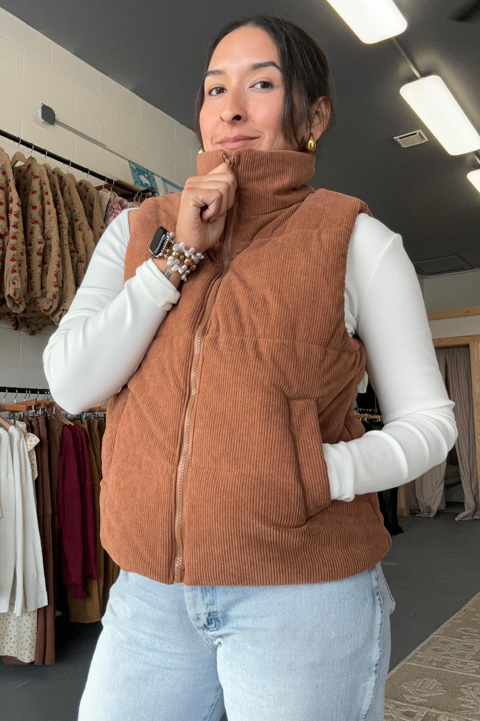 Womens Corduroy Stand Neck Zipped Puffer Vest (S-3XL) Product Image