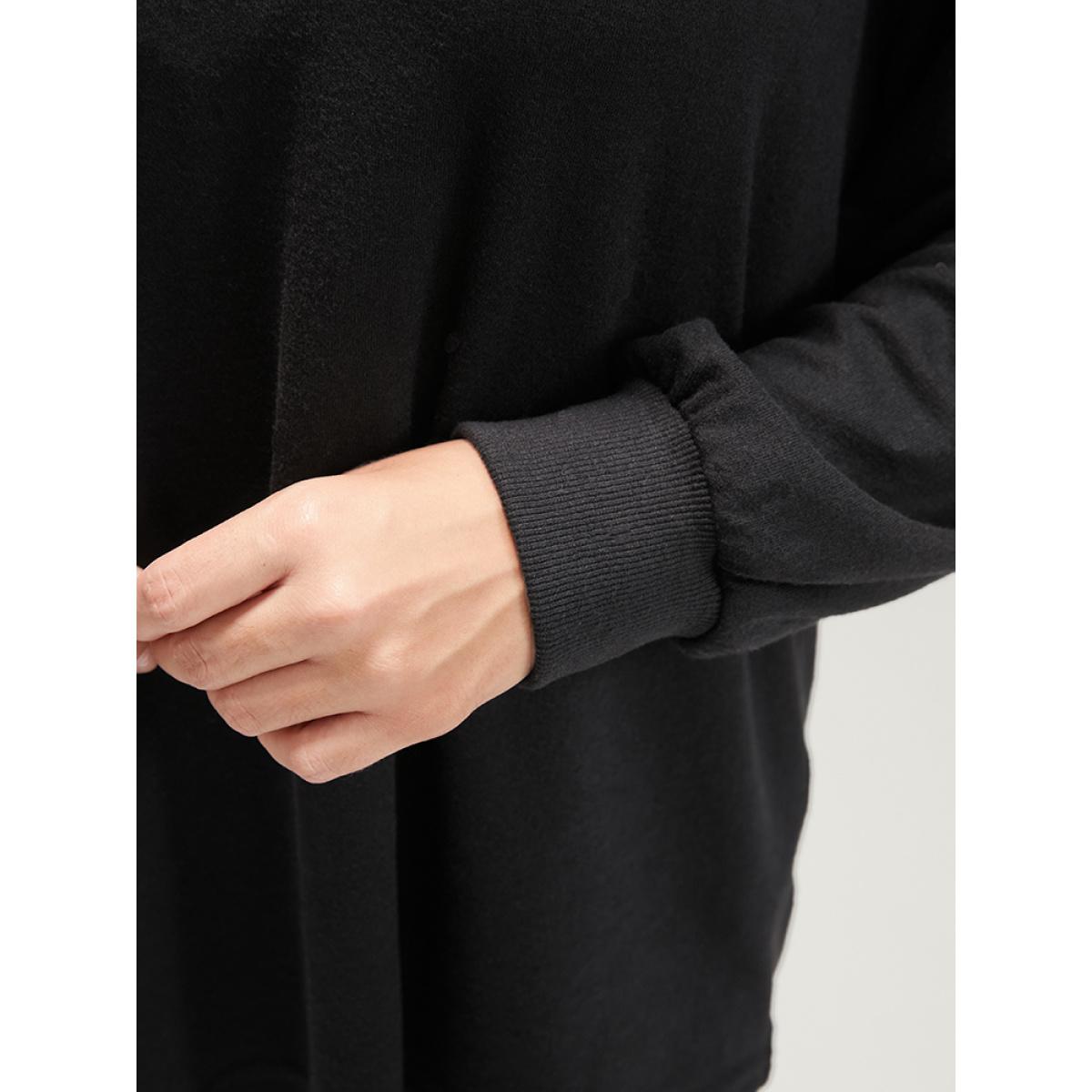 Plus Size Solid V Neck Lace Trim Drop Shoulder Sweatshirt Women Black Elegant Lace V-neck Dailywear Sweatshirts BloomChic 30/6X Product Image