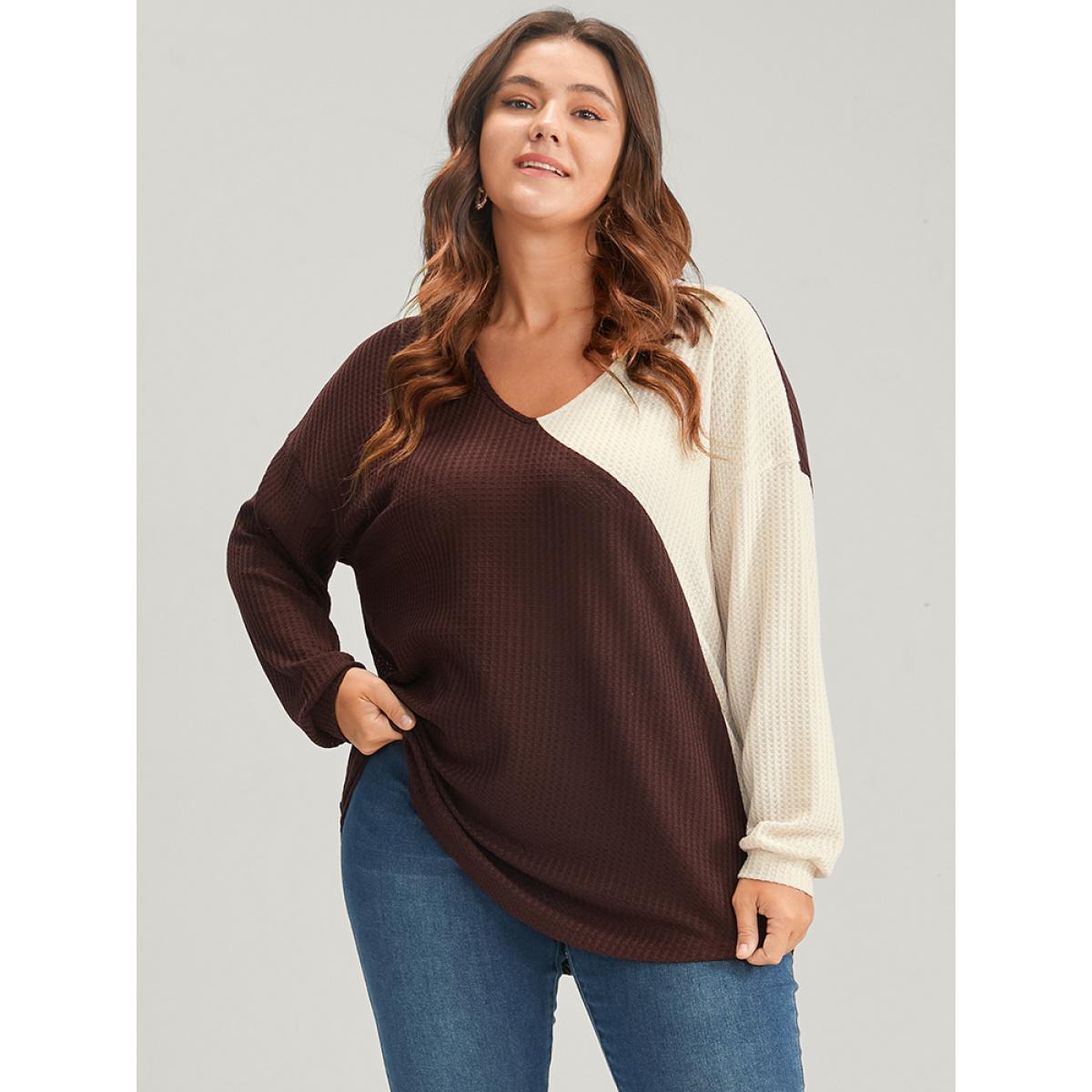 Plus Size Colorblock Contrast V Neck Waffle Knit Sweatshirt Women Burgundy Elegant Patchwork V-neck Dailywear Sweatshirts BloomChic 10/M Product Image