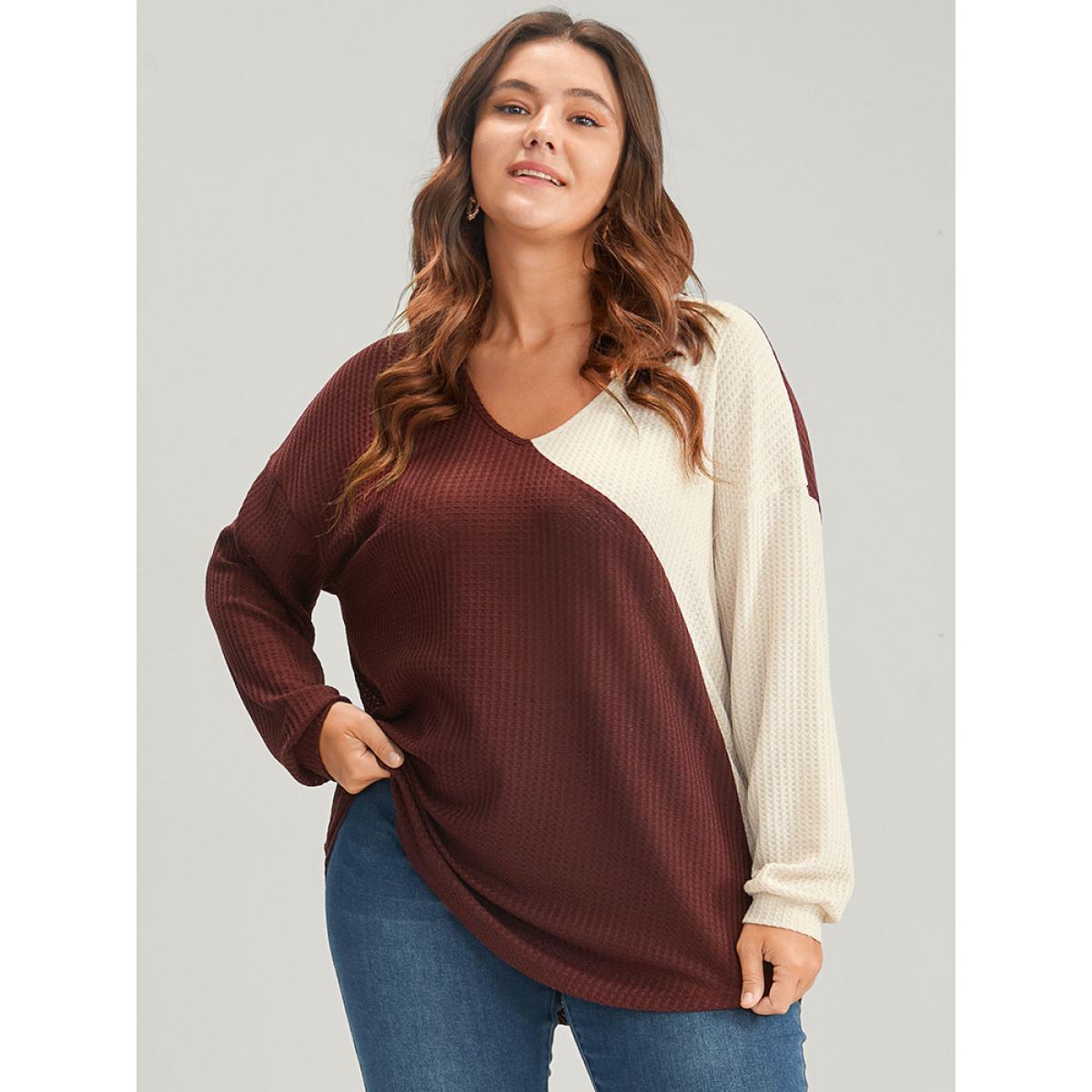 Plus Size Colorblock Contrast V Neck Waffle Knit Sweatshirt Women Russet Elegant Patchwork V-neck Dailywear Sweatshirts BloomChic 12/L Product Image
