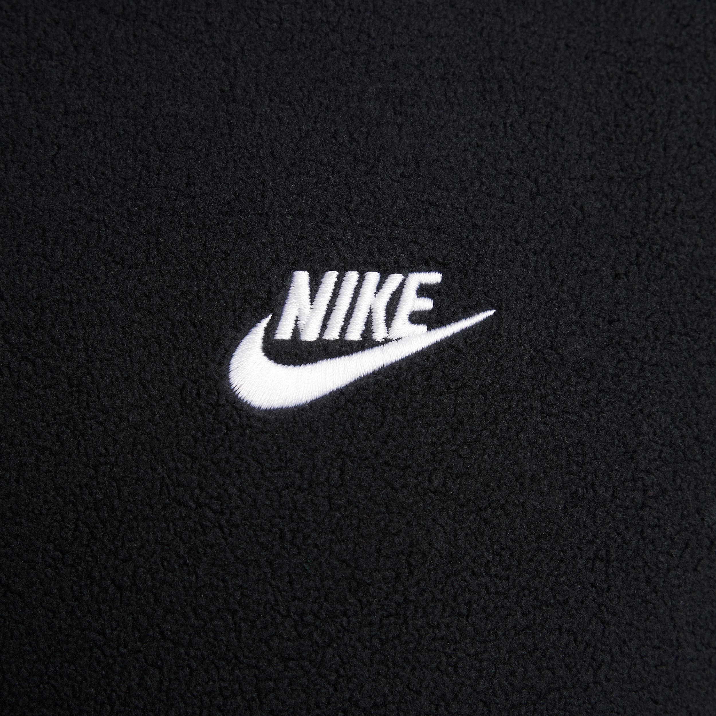 Nike Men's Club Winterized Pullover Hoodie Product Image