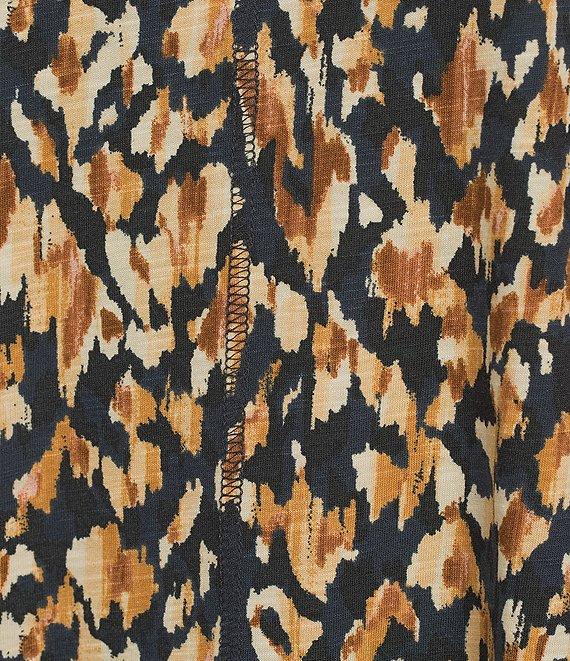 Westbound Petite Size Celestial Chalk Leopard 3/4 Sleeve Crew Neck Knit Top Product Image