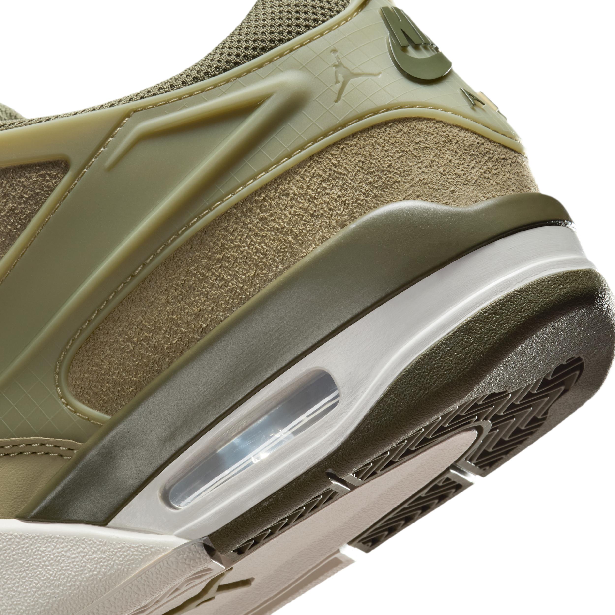 Womens Air Jordan 4 RM Shoes | IB7694-201 Product Image