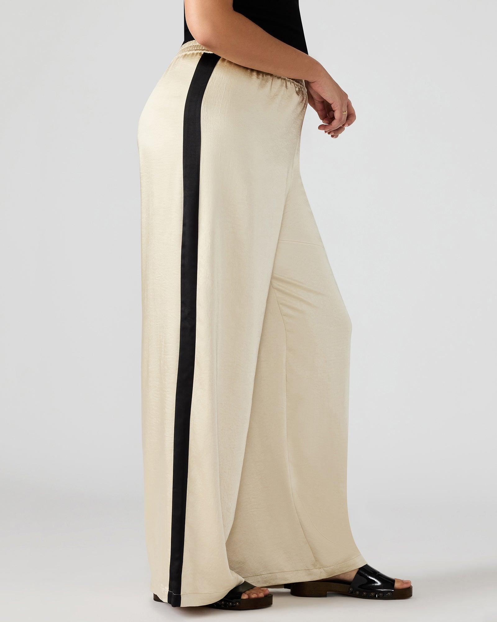 MOXIE PANT CREAM Female Product Image