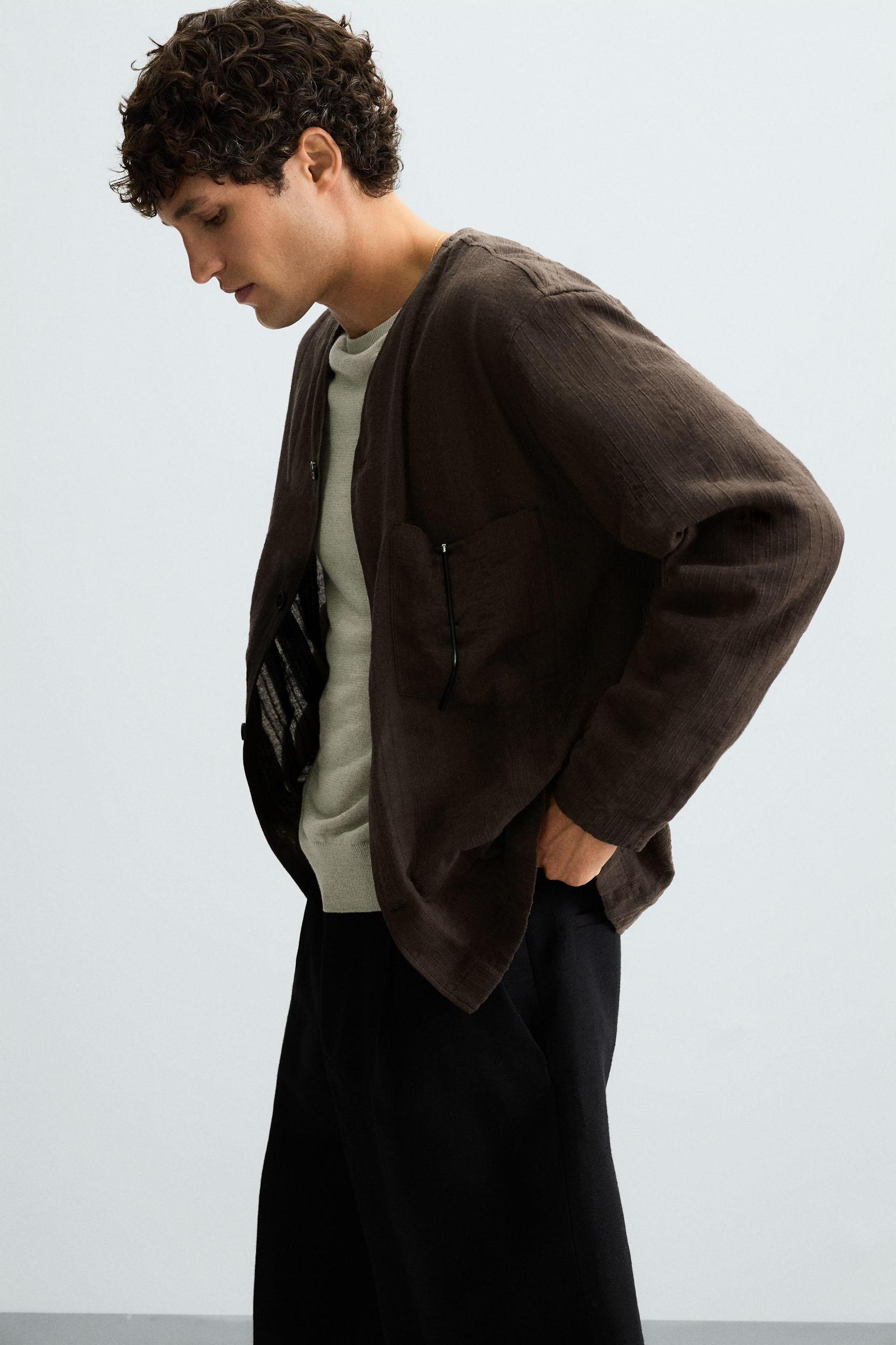 STRIPED JACQUARD SHIRT Product Image