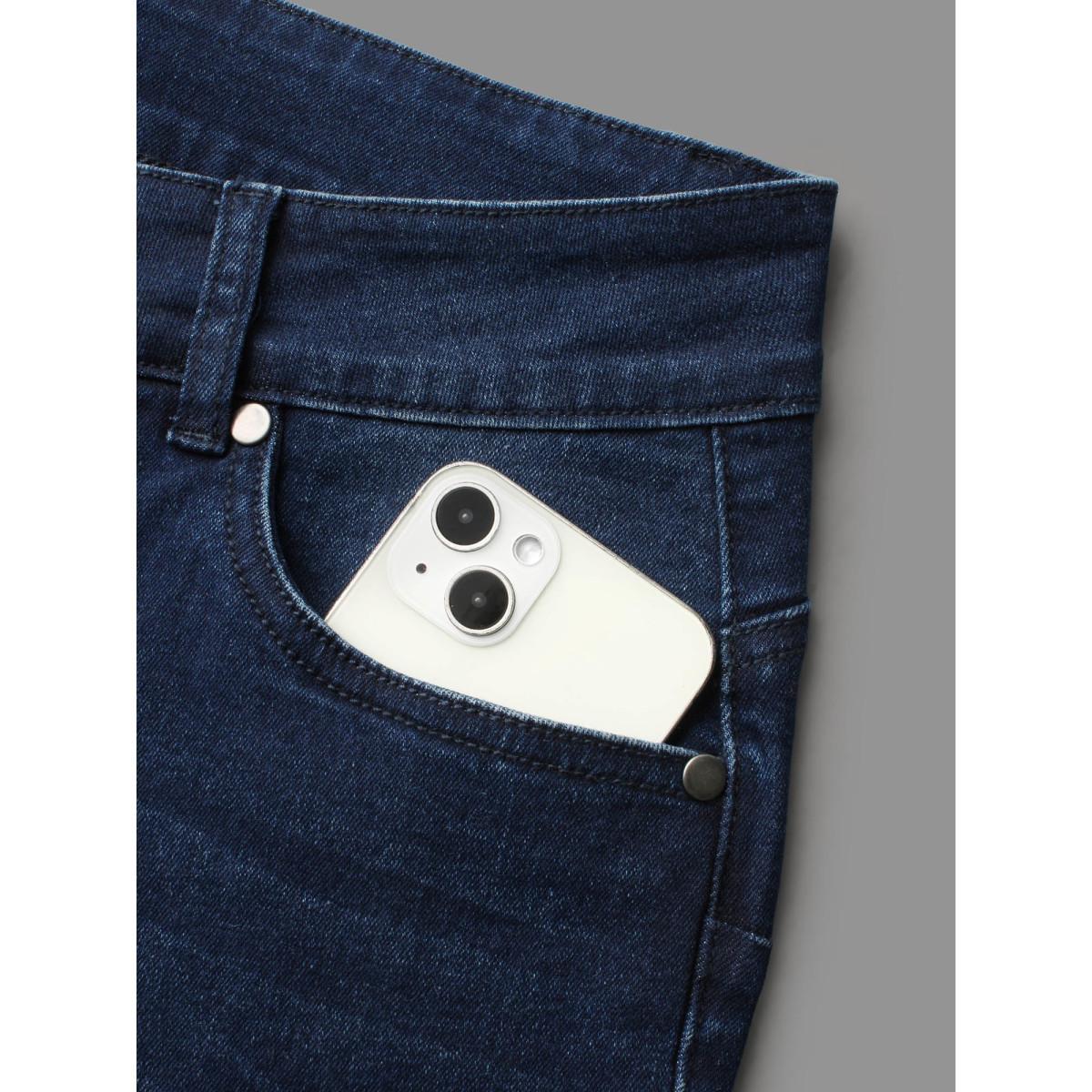 Plus Size Booty-Lifting Skinny Fit Mid-Rise Jeans Women Denimindigo Elegant Button Medium stretch Slanted pocket Jeans BloomChic 22/3X Product Image