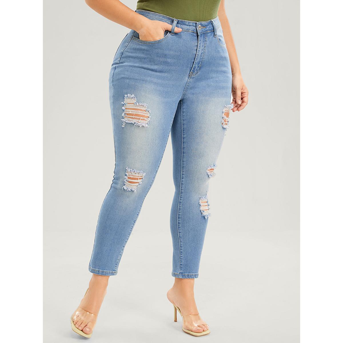 Plus Size Skinny Very Stretchy High Rise Light Wash Sculpt Waist Jeans Women LightBlue Casual Plain Plain High stretch Pocket Jeans BloomChic 28/5X Product Image