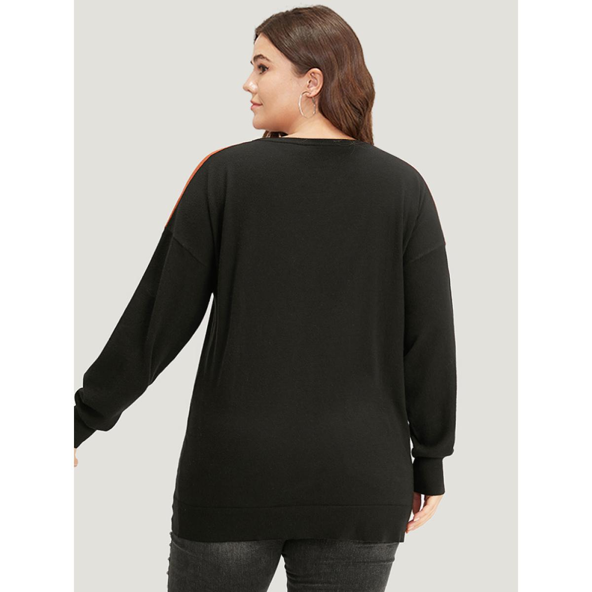 Plus Size Halloween Supersoft Essentials Two Tone Bat Print Pullover Black Women Casual Long Sleeve Round Neck Festival-Halloween Pullovers BloomChic 26/4X Product Image