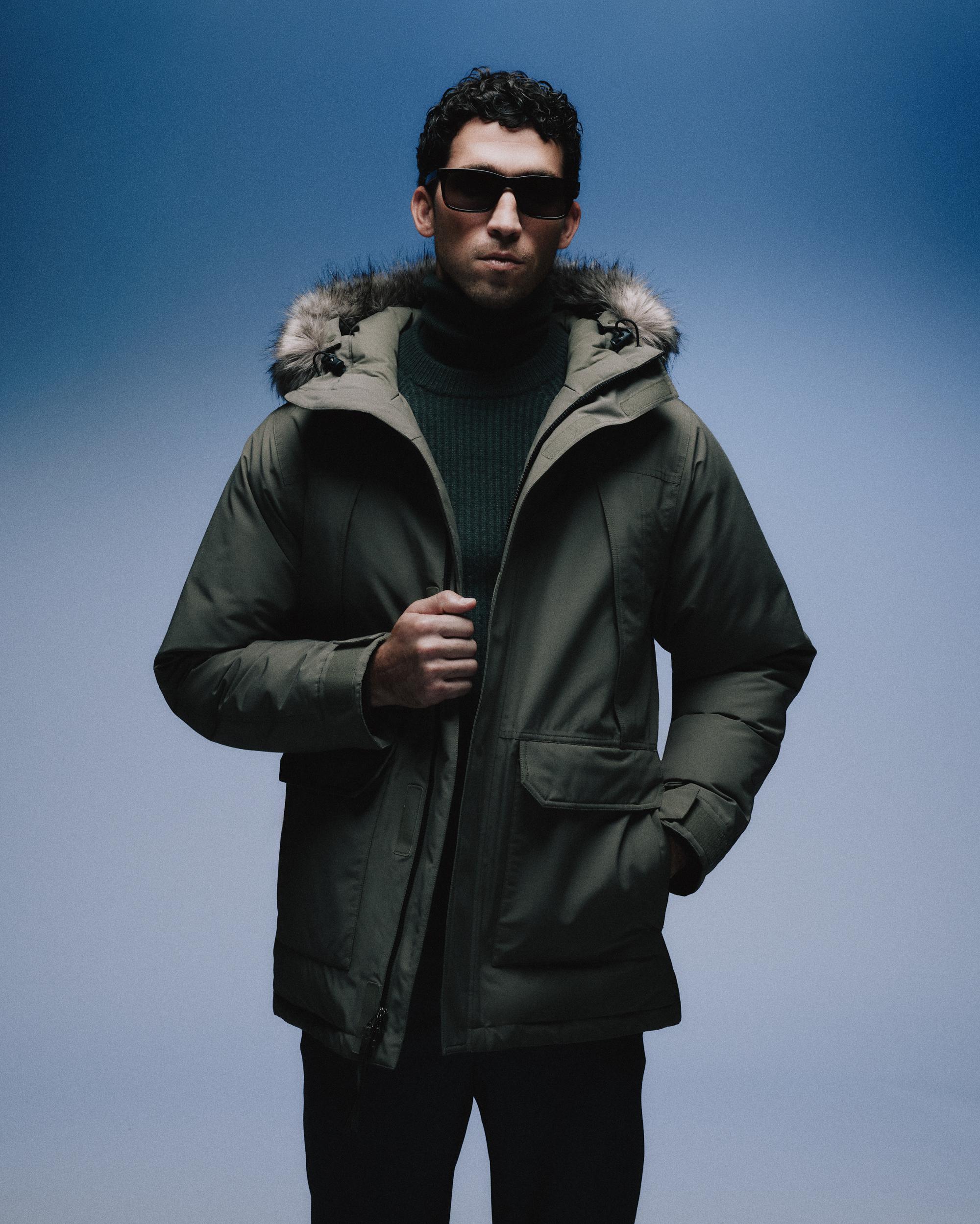 Quince | Men's Responsible Down Hooded Parka Recycled Polyester Product Image