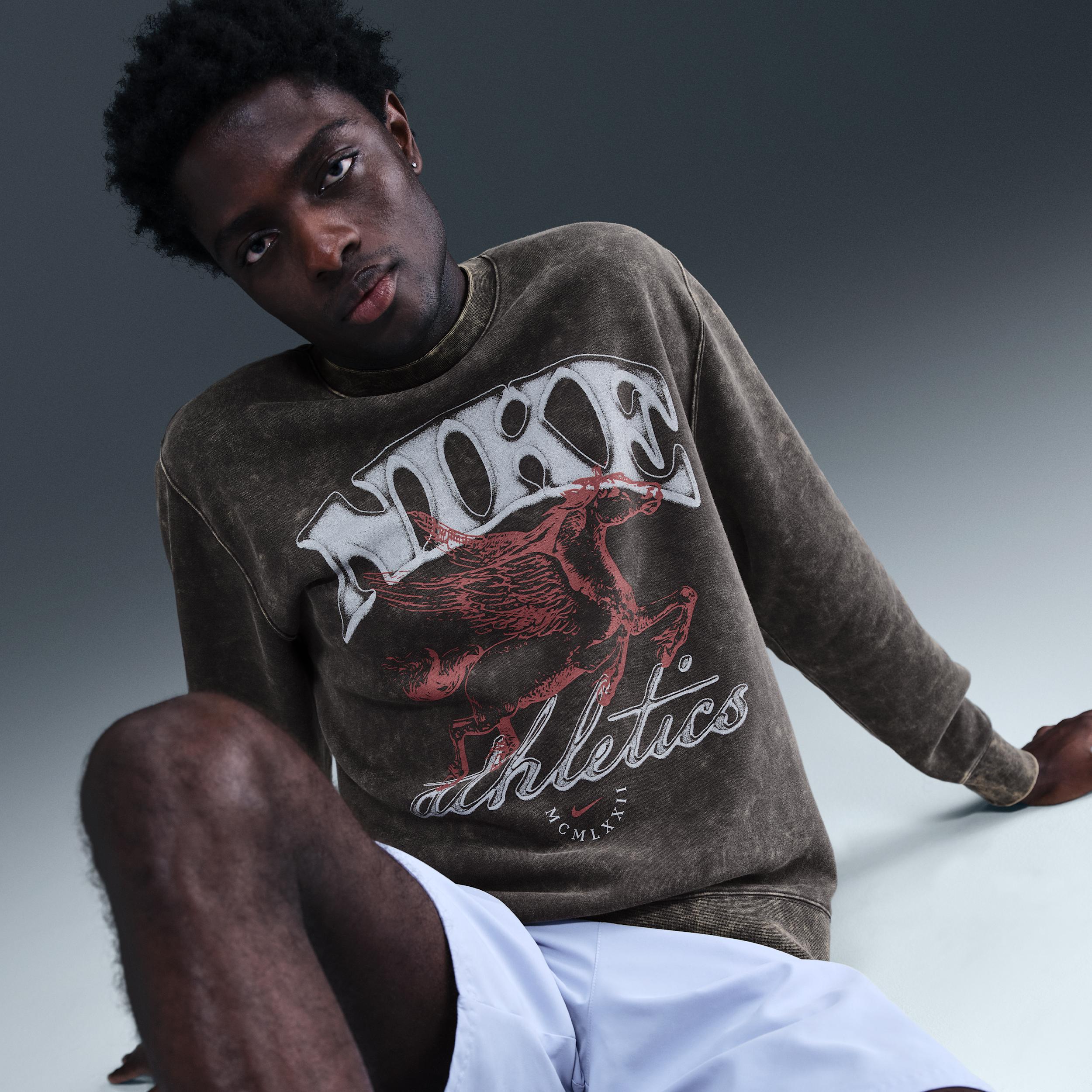 Mens Nike Sportswear Club Fleece Crew | IB4146-060 Product Image