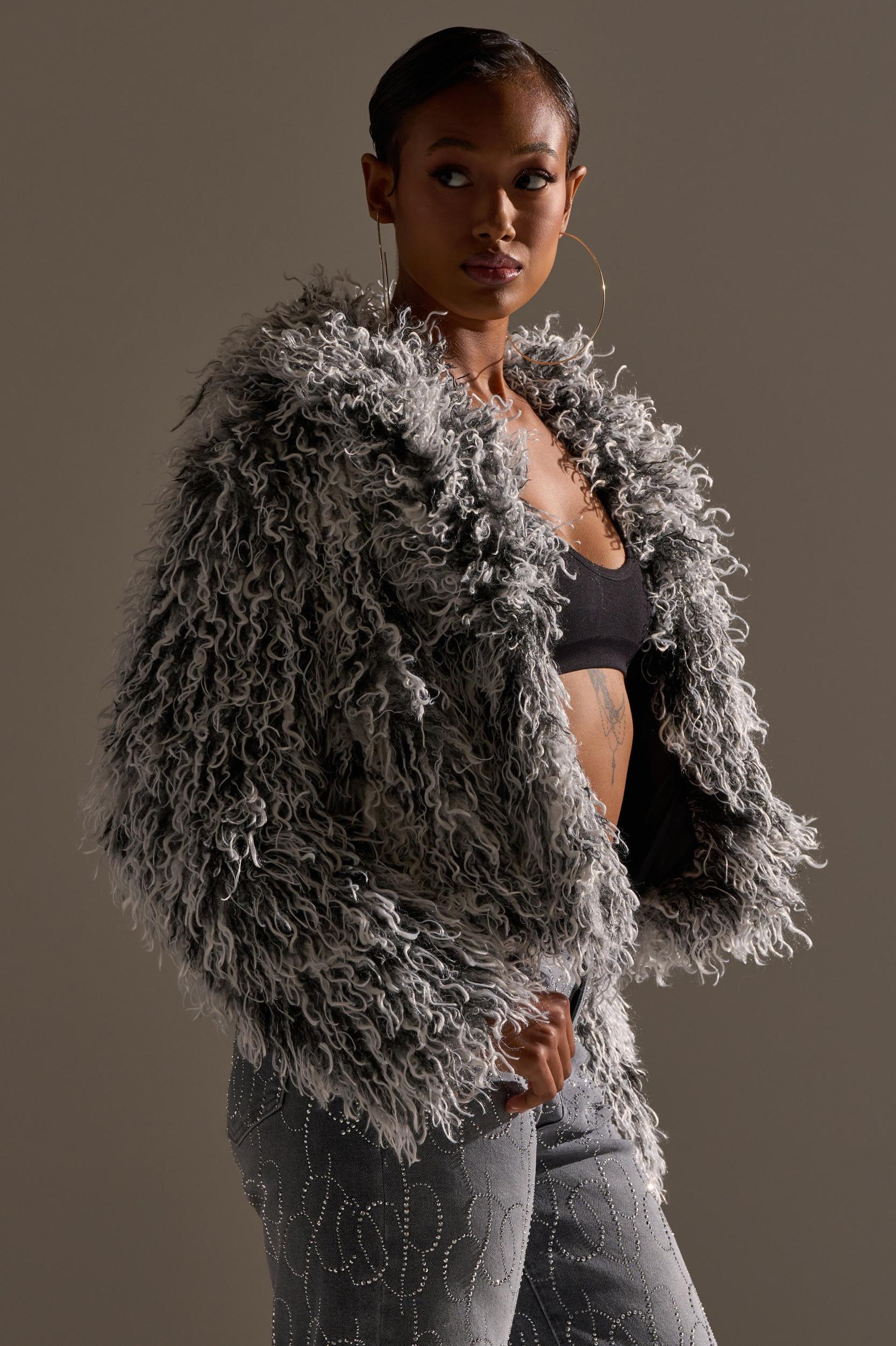 RENDEZVOUS SHAGGY FAUX FUR Product Image