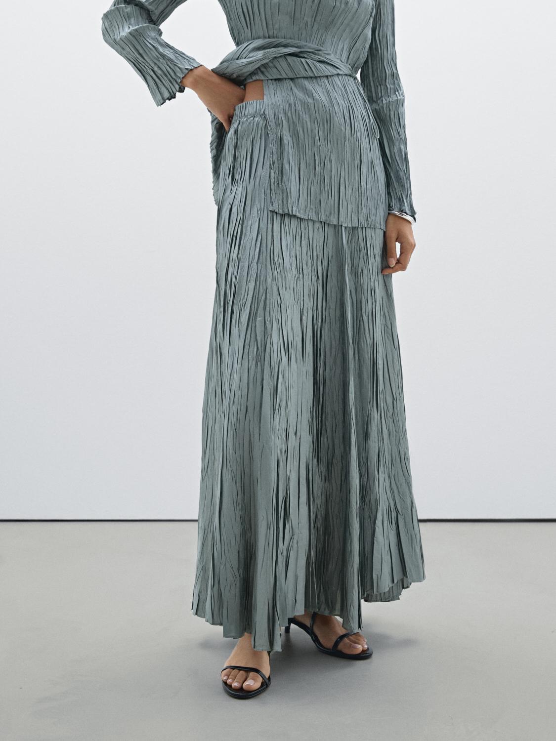 Long pleated skirt with elasticated waistband Product Image