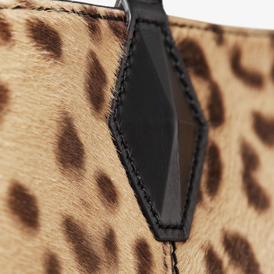 Diamond Tote L Product Image