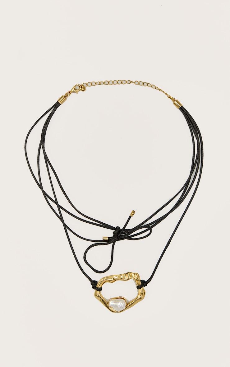Gold Plated Textured Pendant Necklace with Pearl Detail Product Image