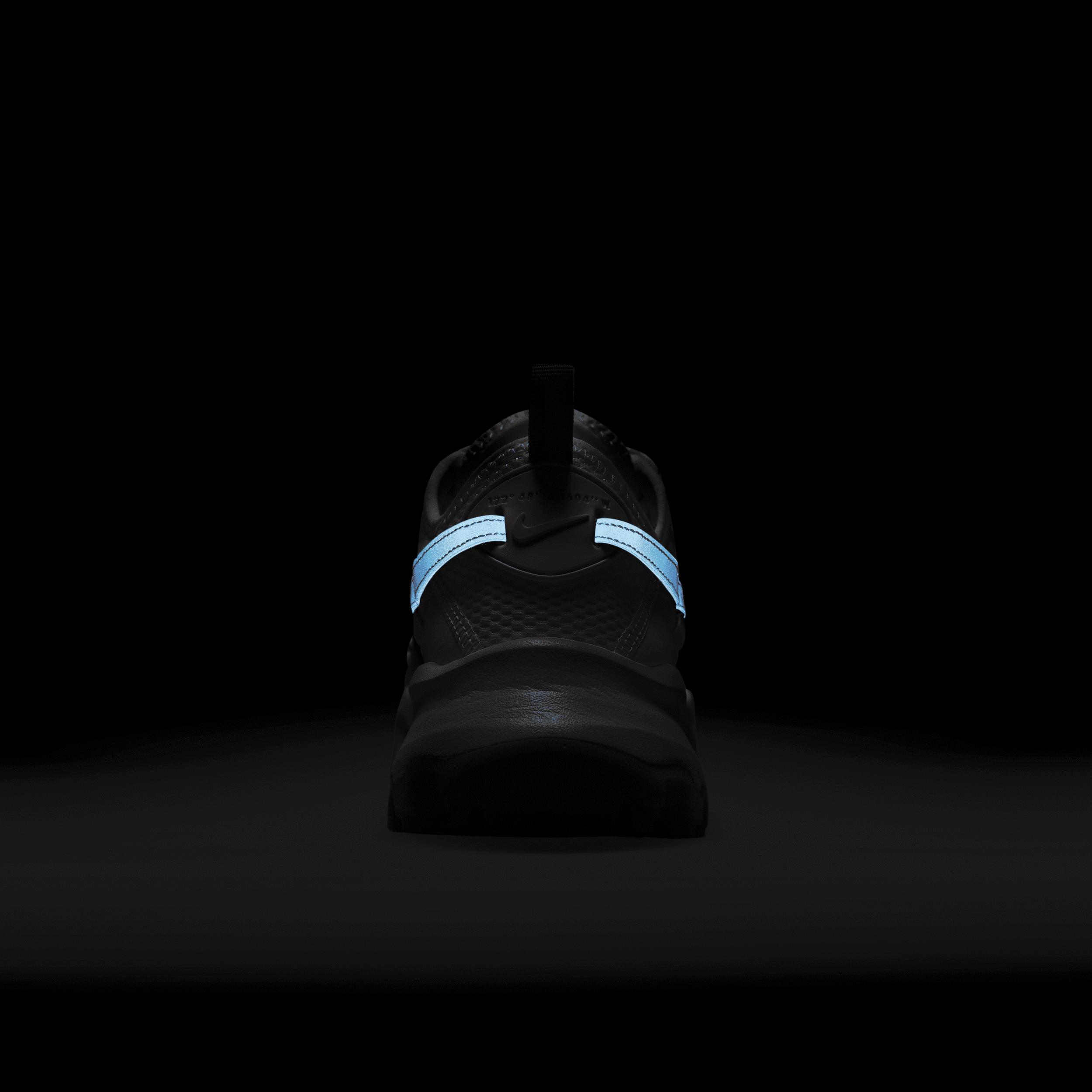 Nike Womens Nike TC 7900 - Womens Shoes Lt Brown/Armory Navy/Pale Ivory Product Image