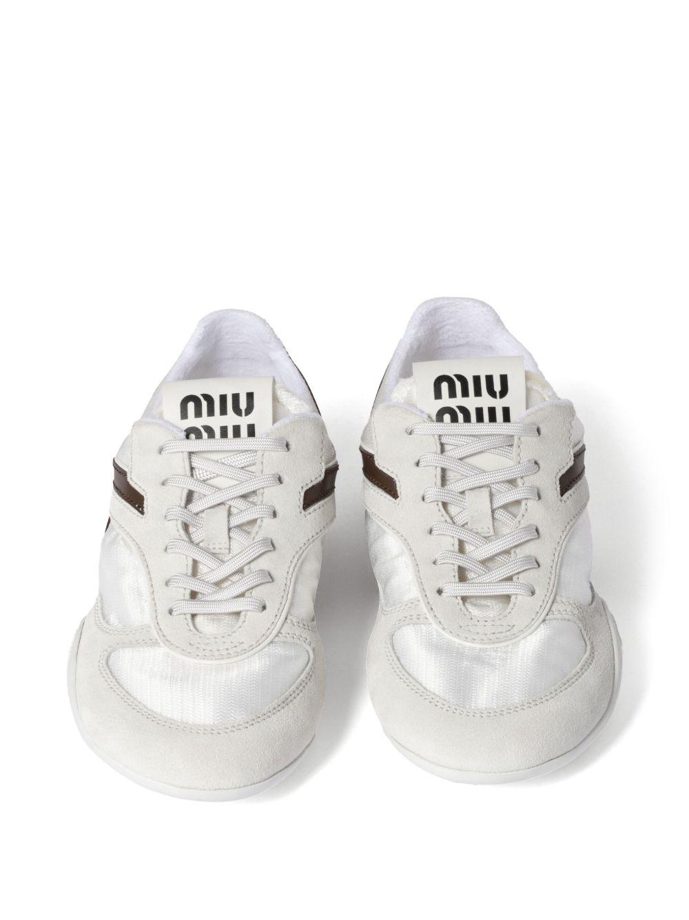 Gymnasium sneakers  Product Image