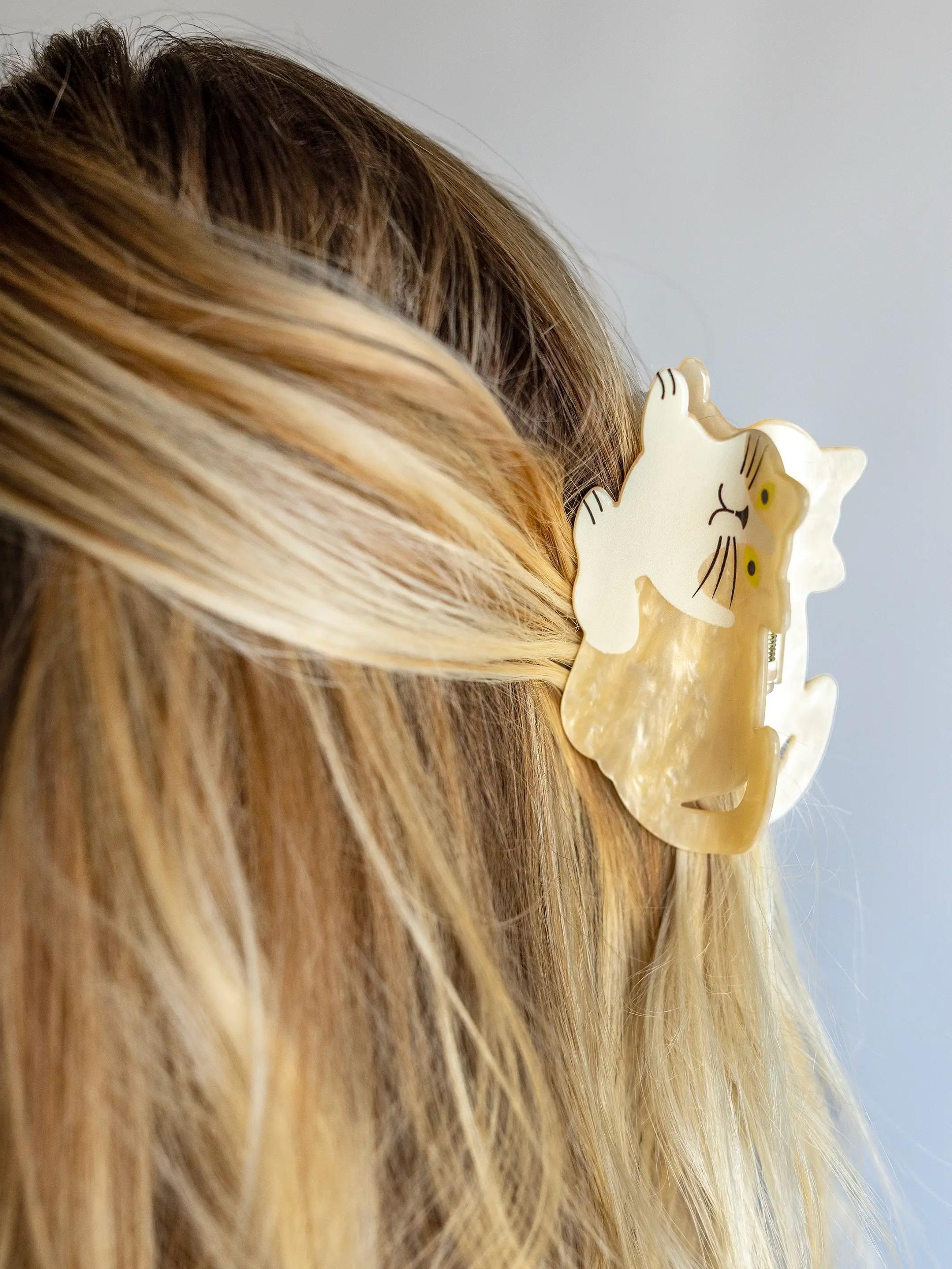 Icon Hair Claw Product Image