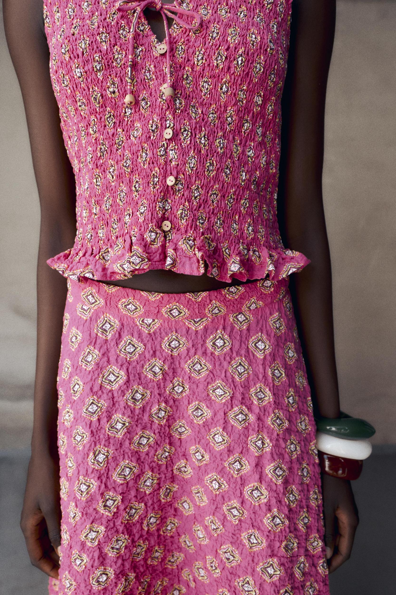 SMOCKED PRINT TOP Product Image