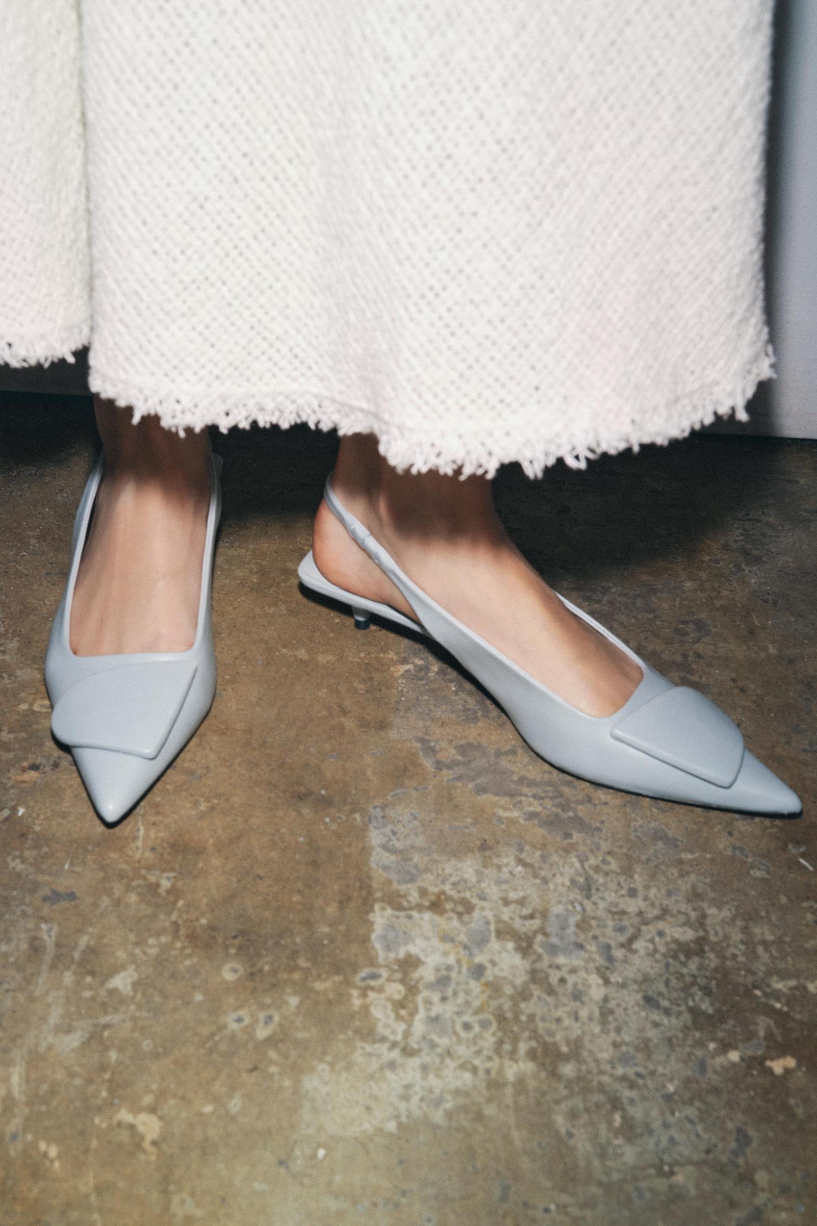 APPLIQUÉ SLINGBACK SHOES Product Image